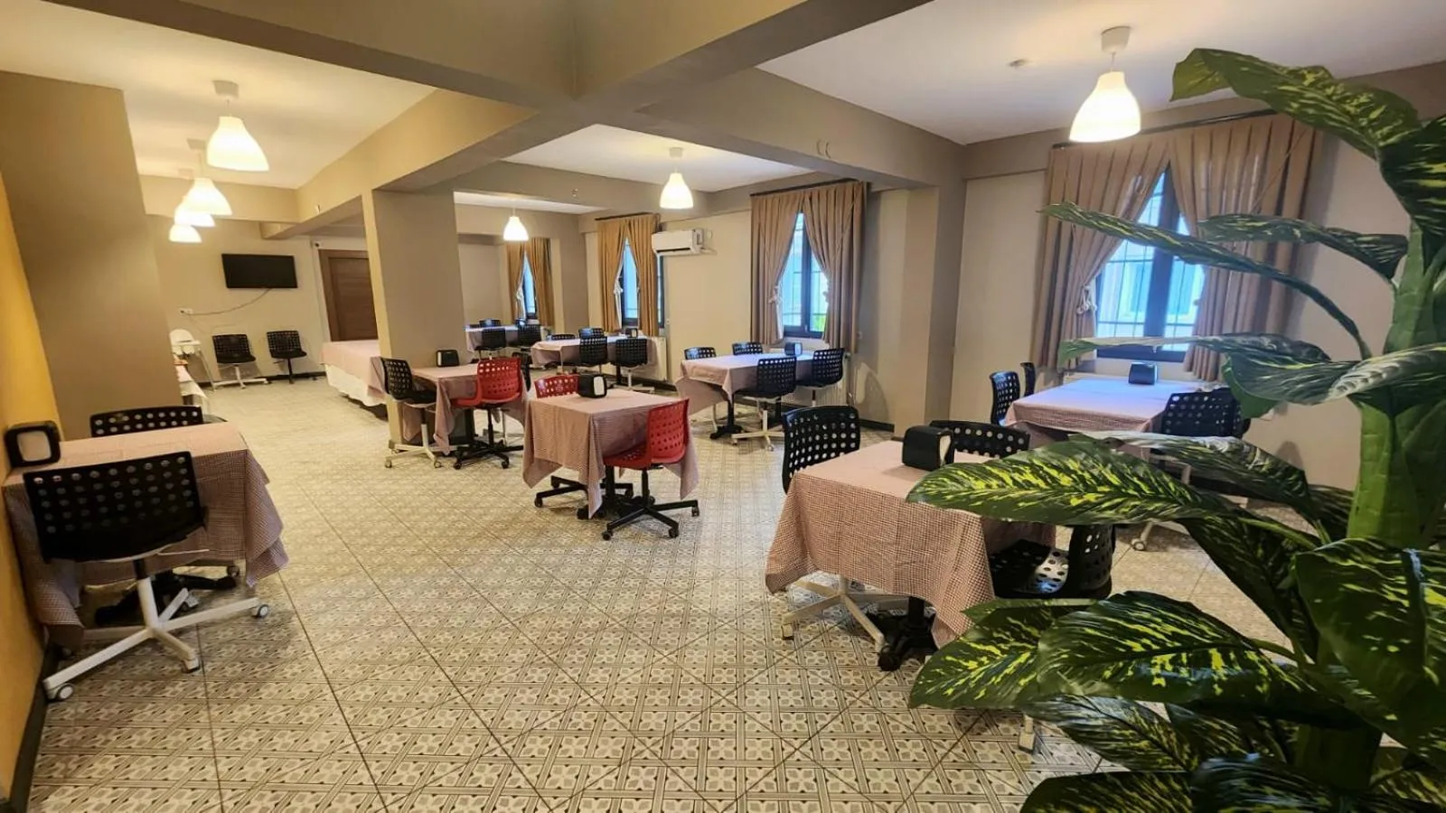 Breakfast in Moda Hotel