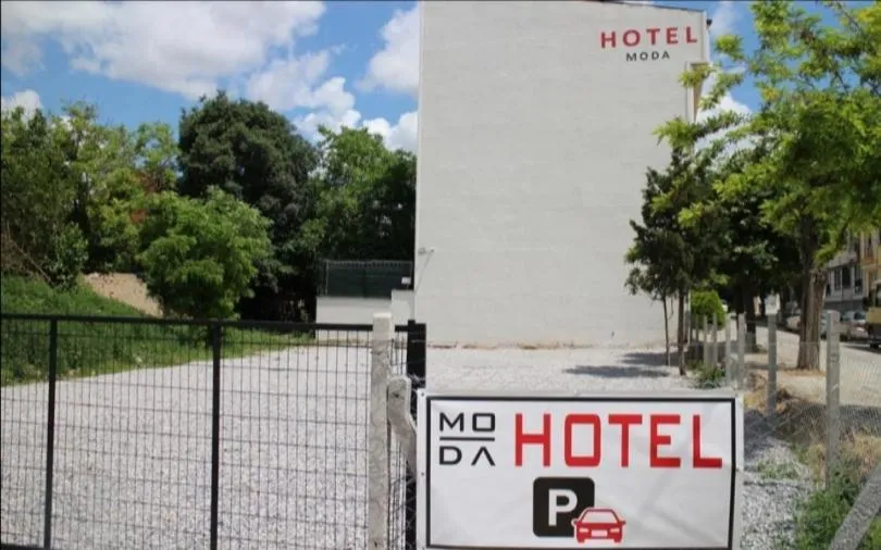 Parking in Moda Hotel