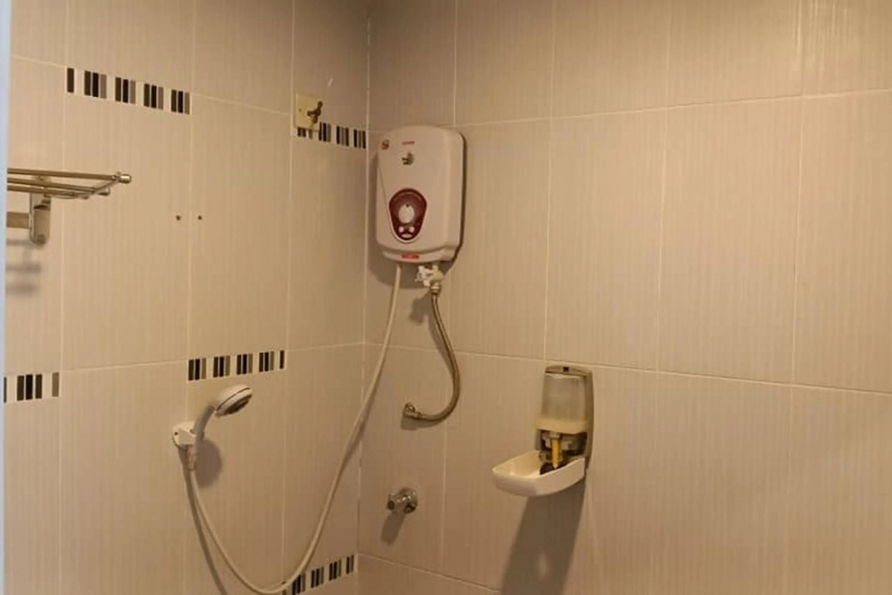 Shower in Mars Hotel