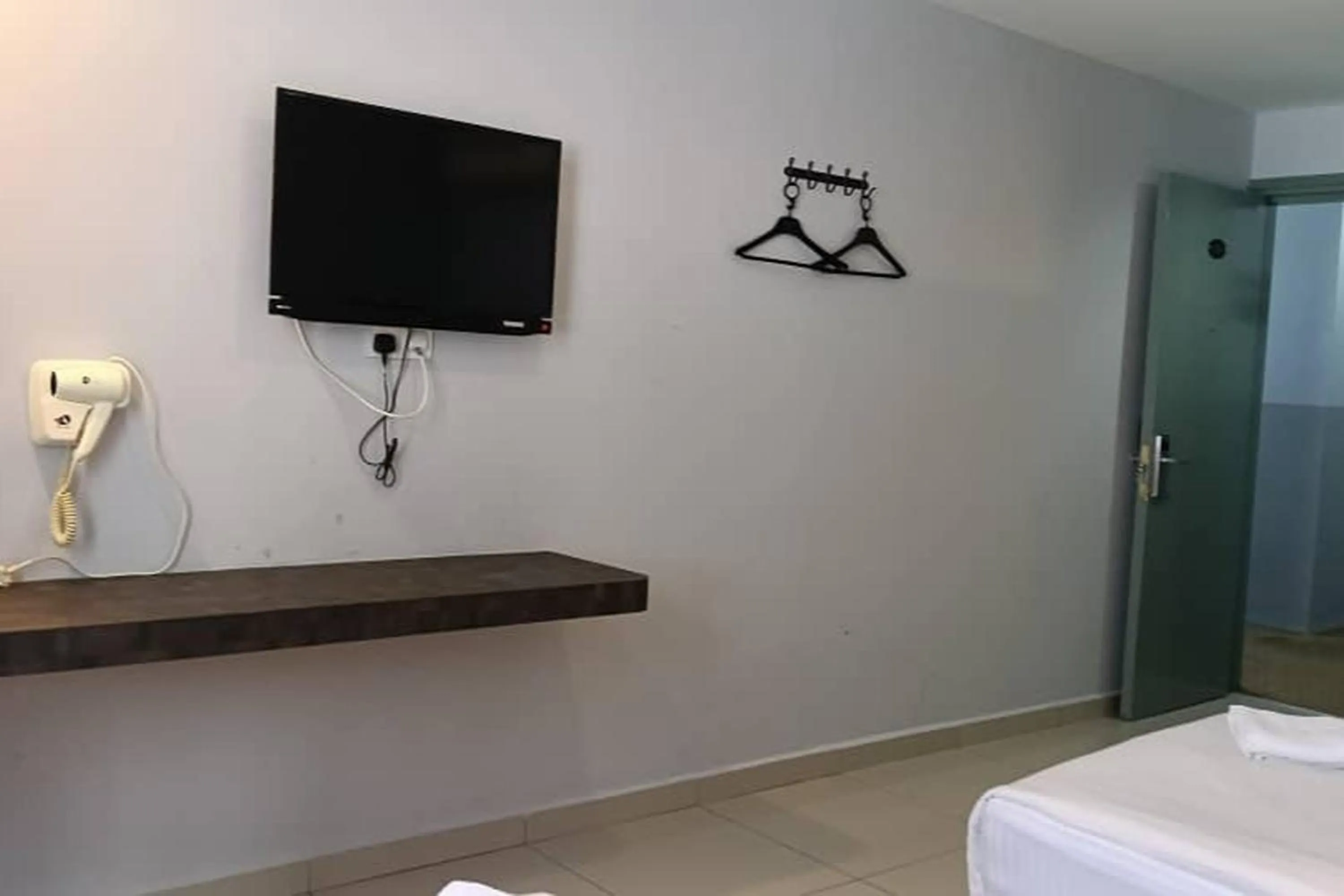 TV and multimedia, Bed in Mars Hotel