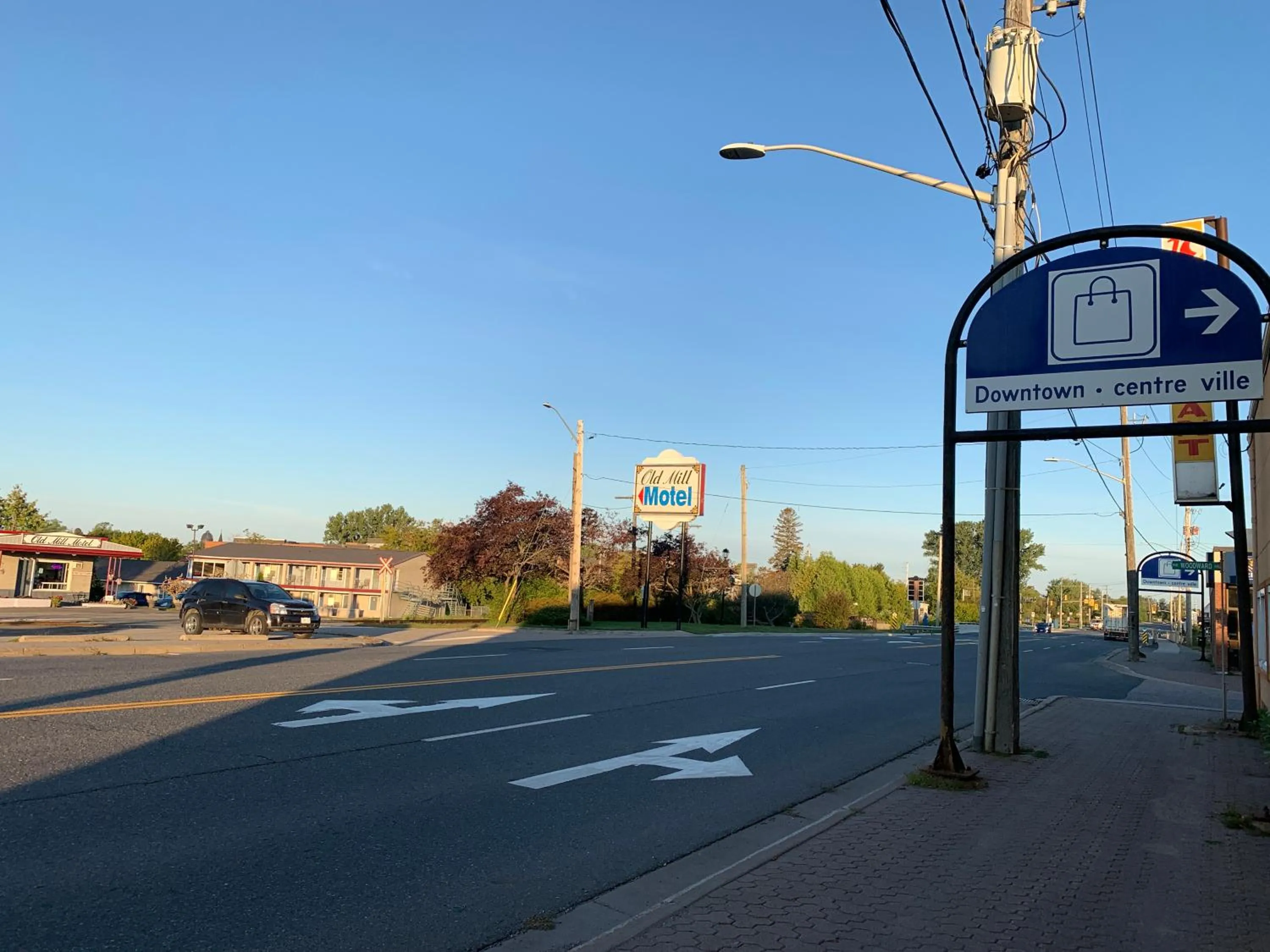 Street view in Old Mill Motel