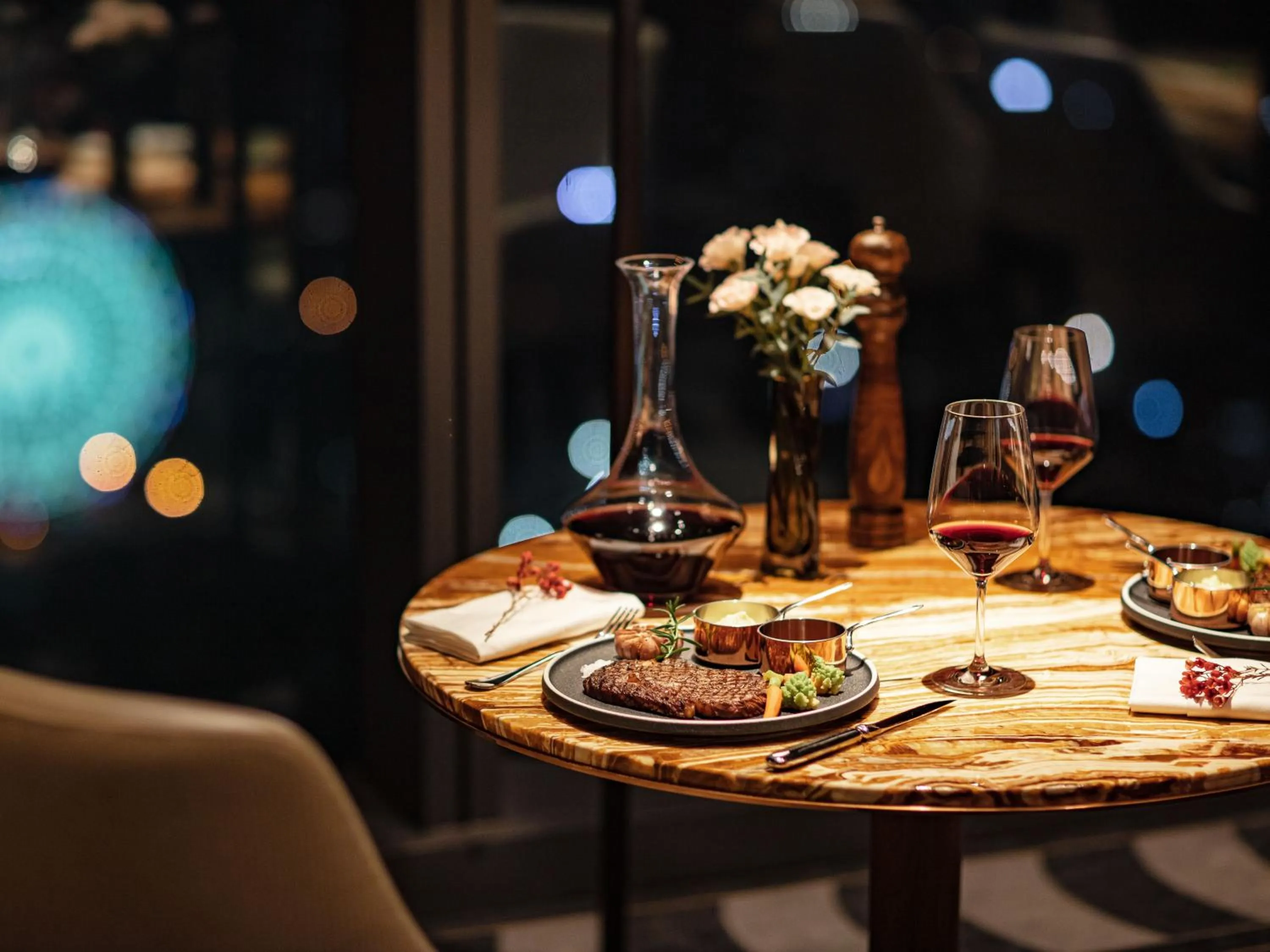 Restaurant/places to eat in Shangri-La Nanning - The tallest hotel worldwide in Shangri-La Group