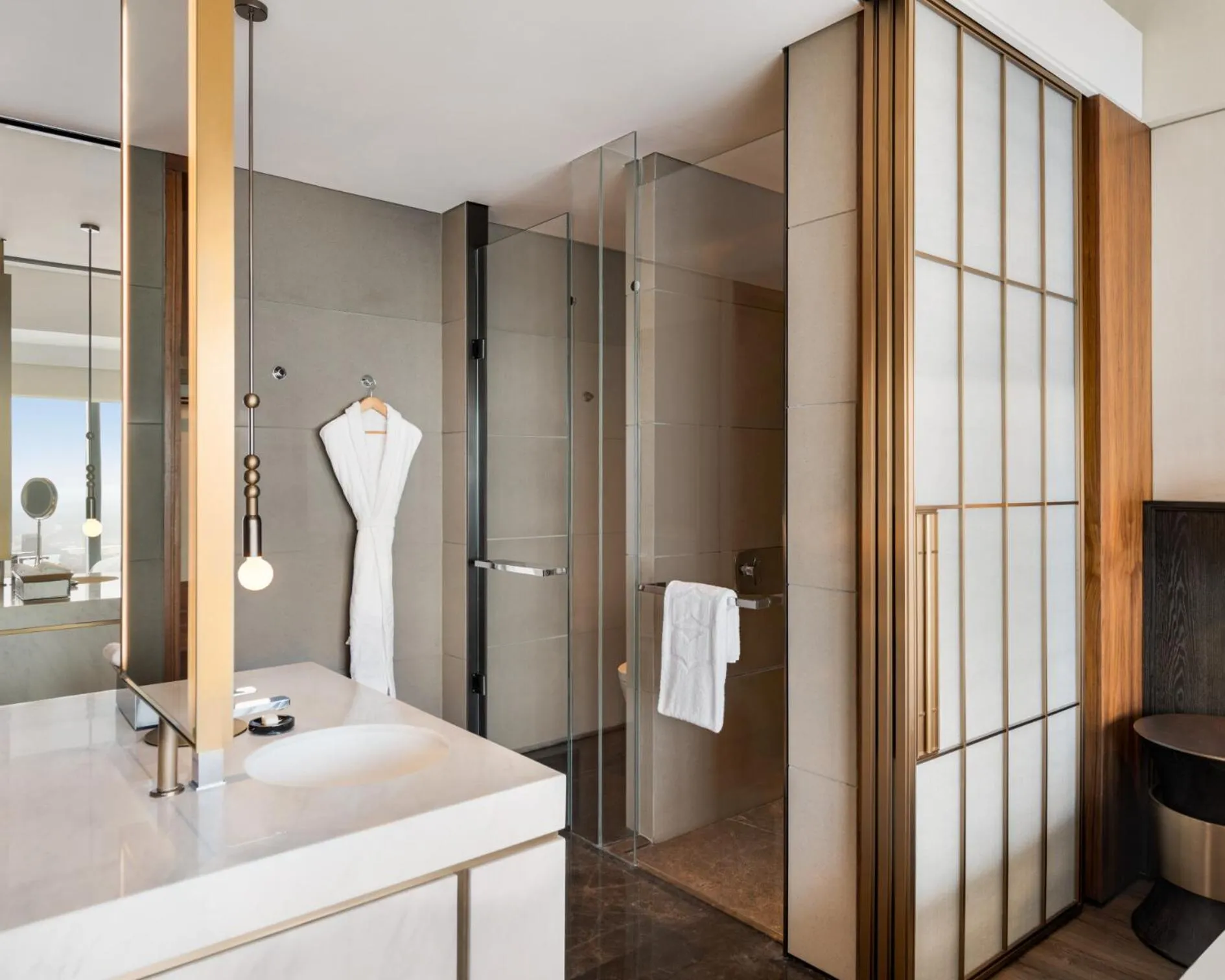 Hot Tub in Shangri-La Nanning - The tallest hotel worldwide in Shangri-La Group