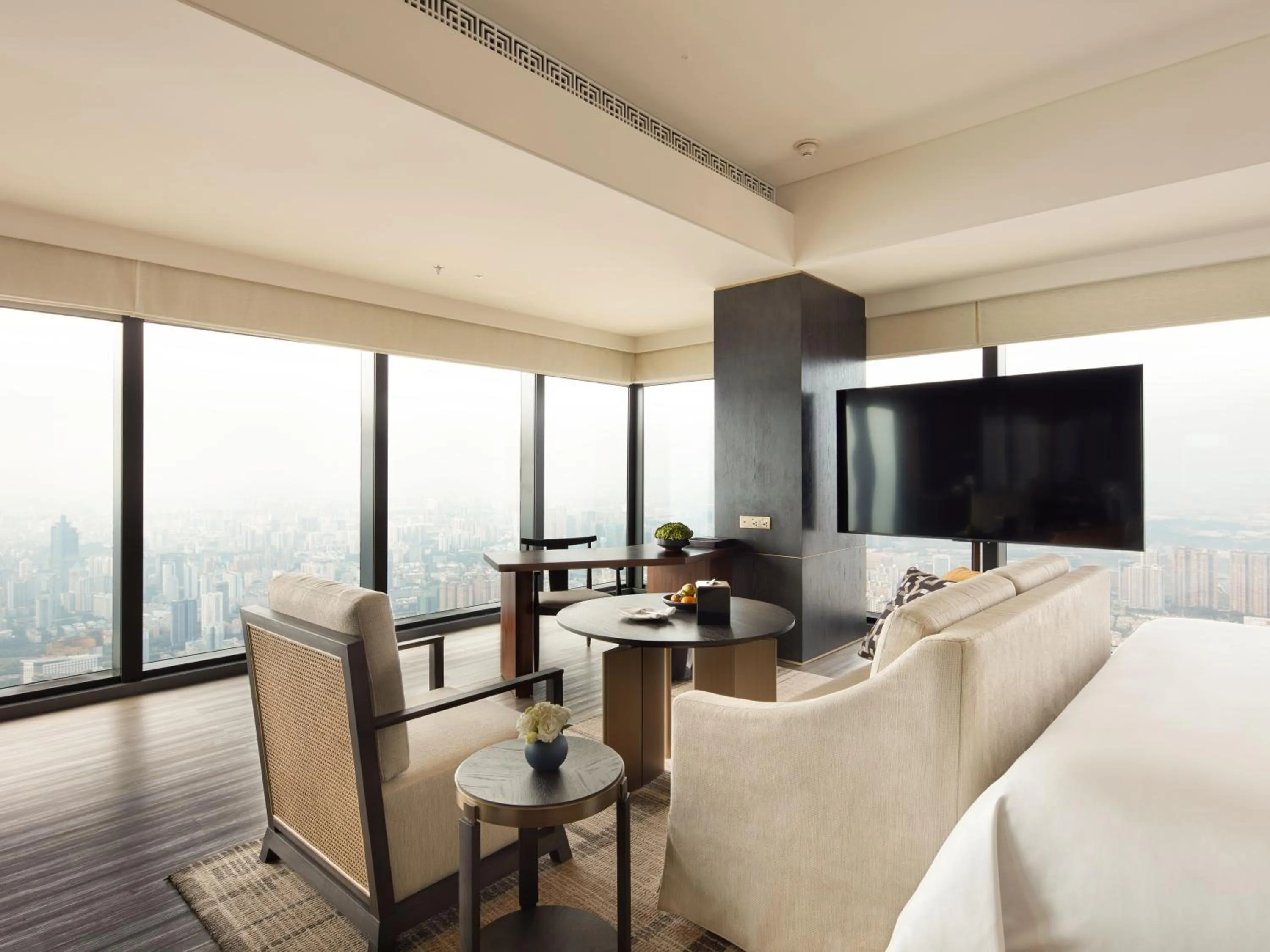 Photo of the whole room in Shangri-La Nanning - The tallest hotel worldwide in Shangri-La Group