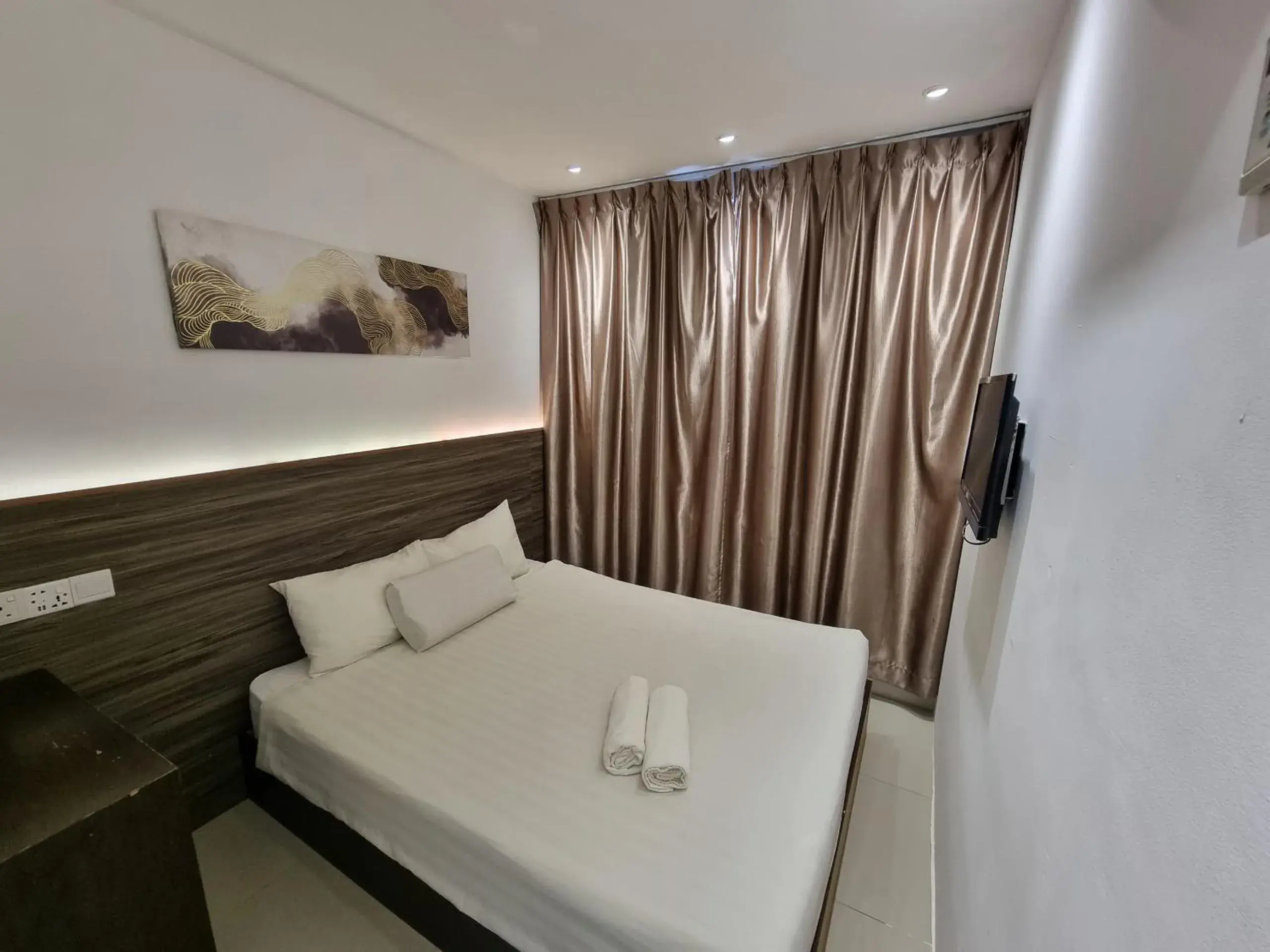 Queen Room With Window in One Point Hotel Queen Room With Window in One Point Hotel