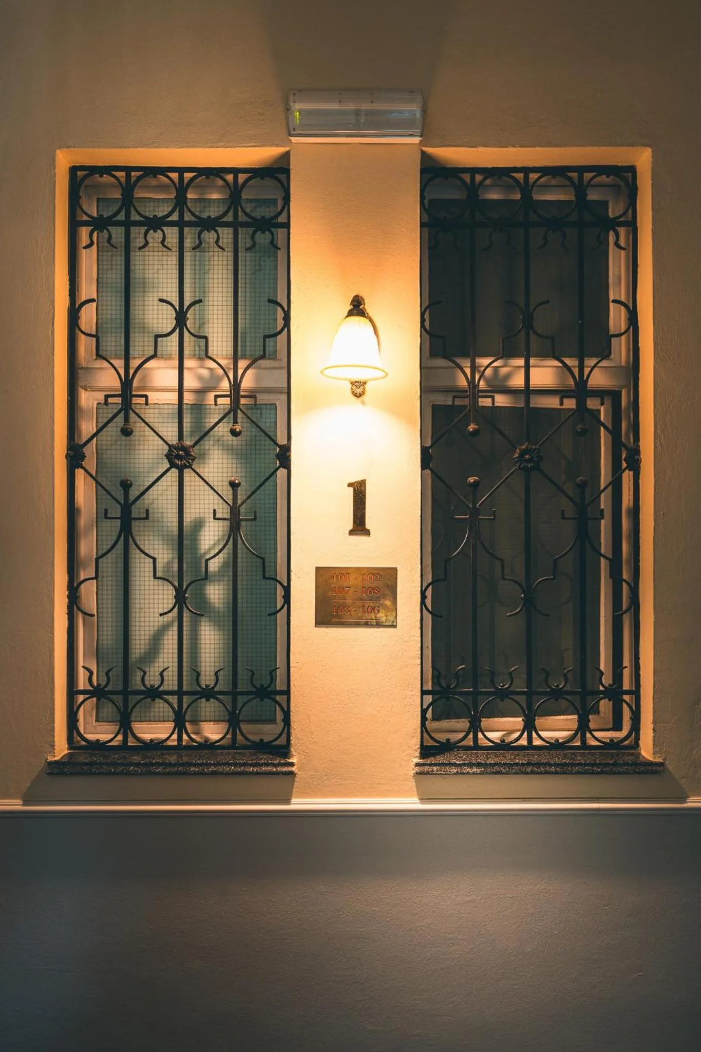 Property building in Hotel Julian