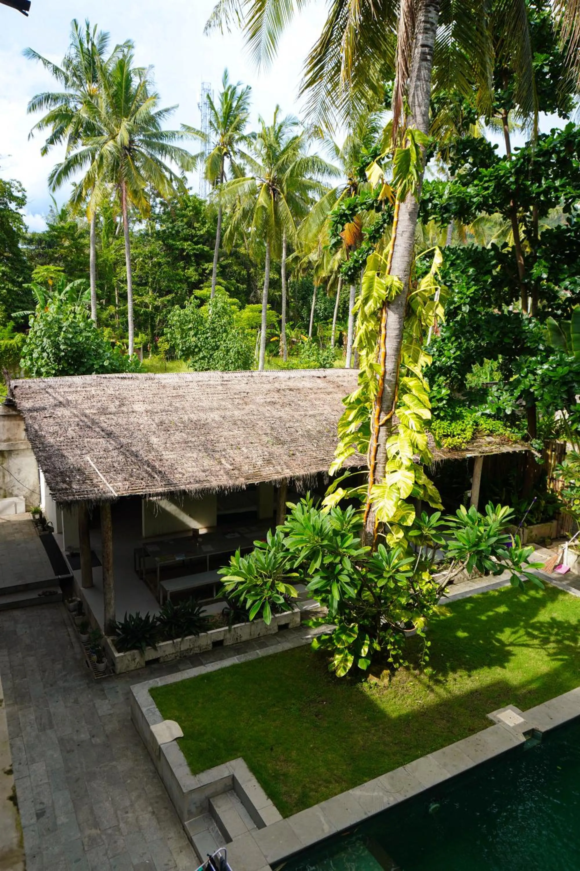 LoTide Surf Camps Lombok