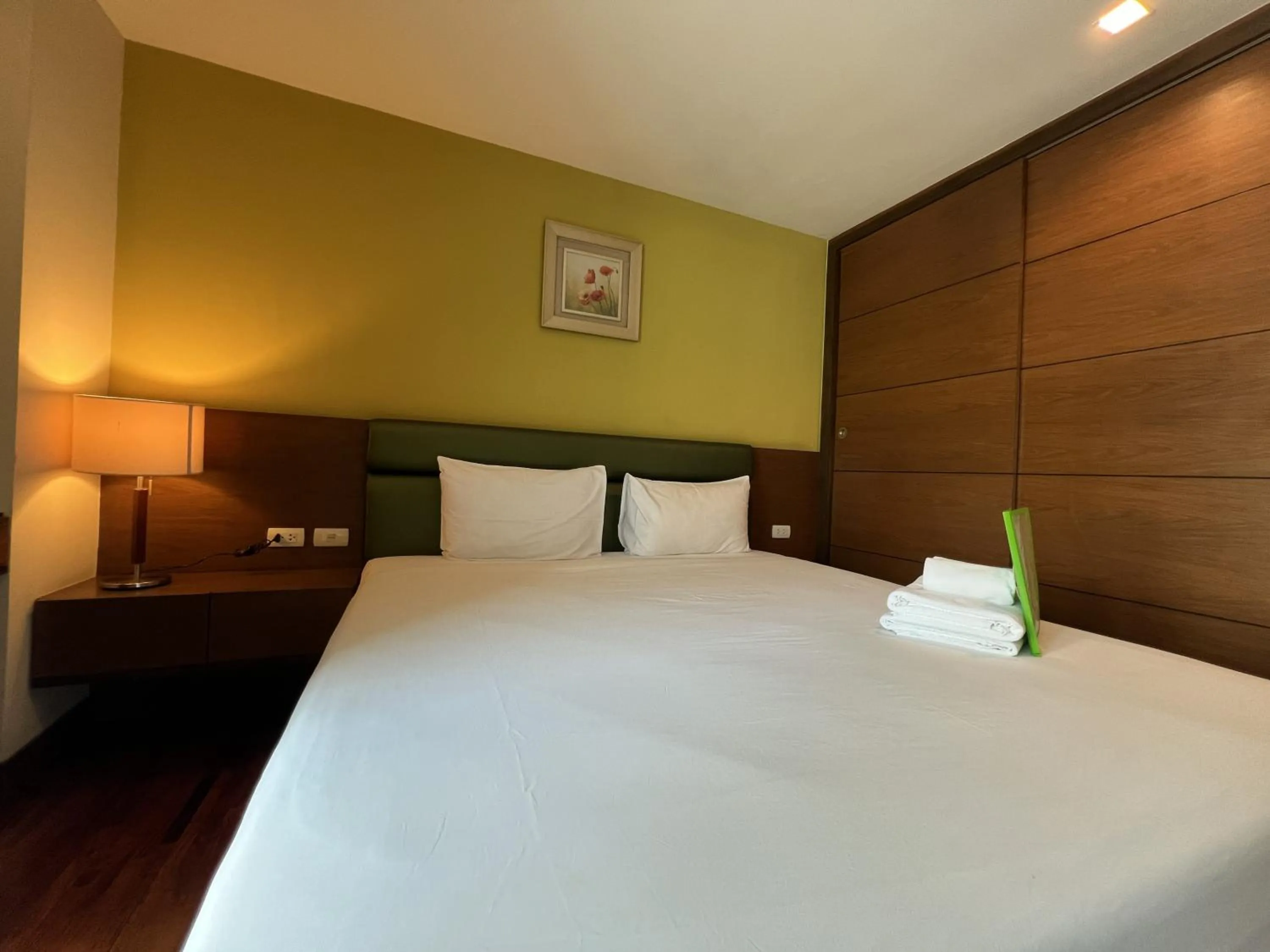 Bed in Silom Forest Exclusive Residence