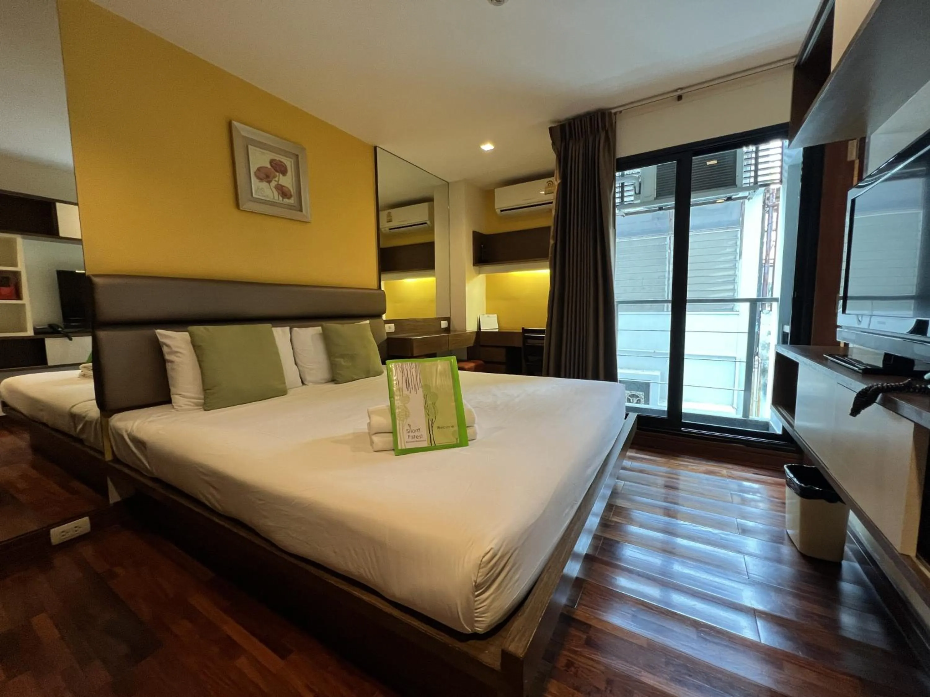 Bed in Silom Forest Exclusive Residence
