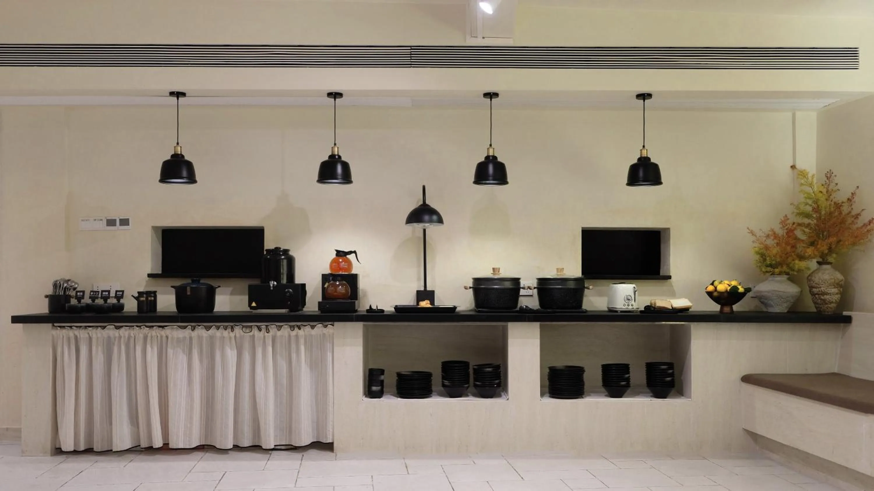 Restaurant/places to eat in Ruoli Yangshuo