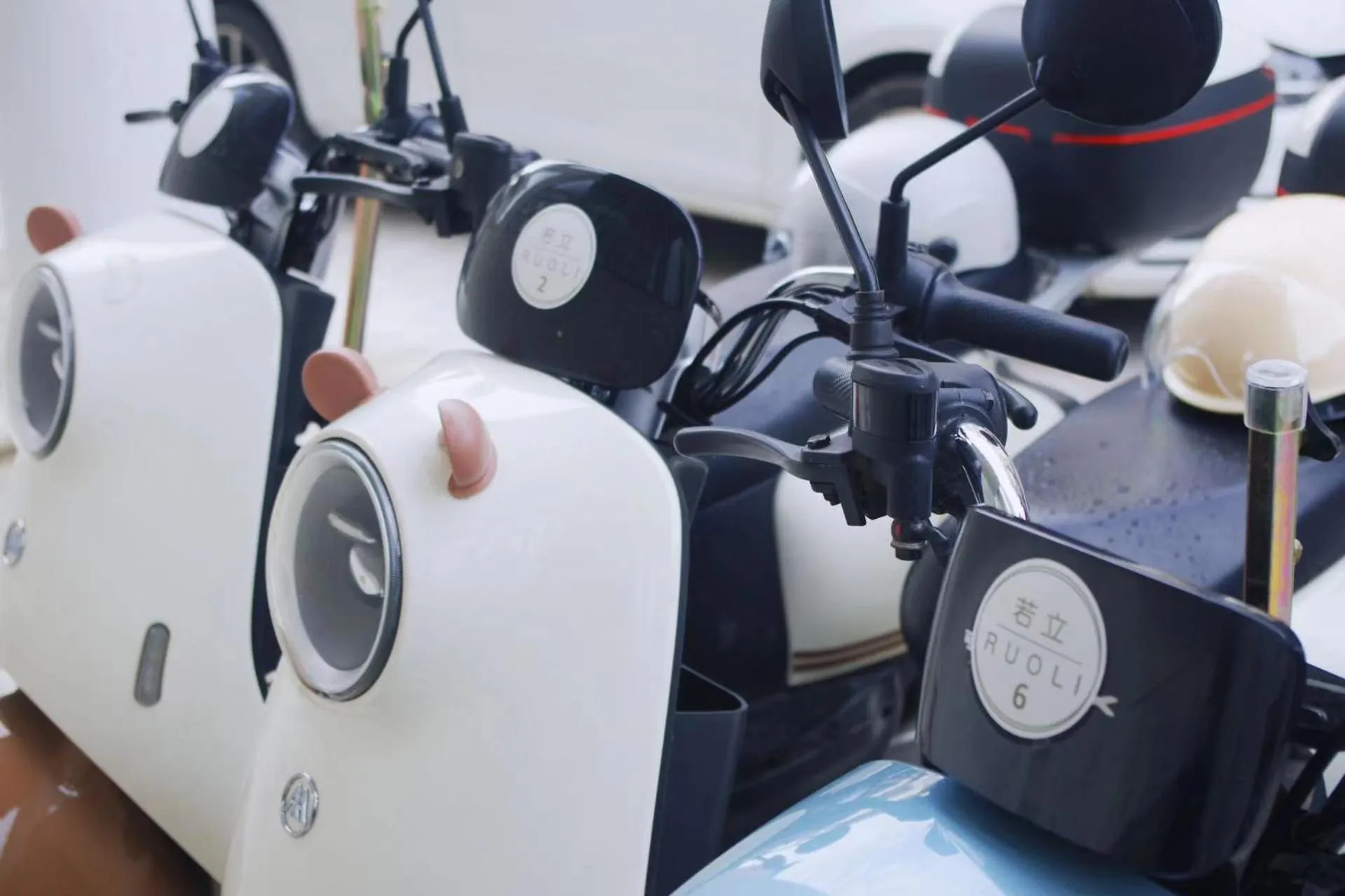 Parking in Ruoli Yangshuo