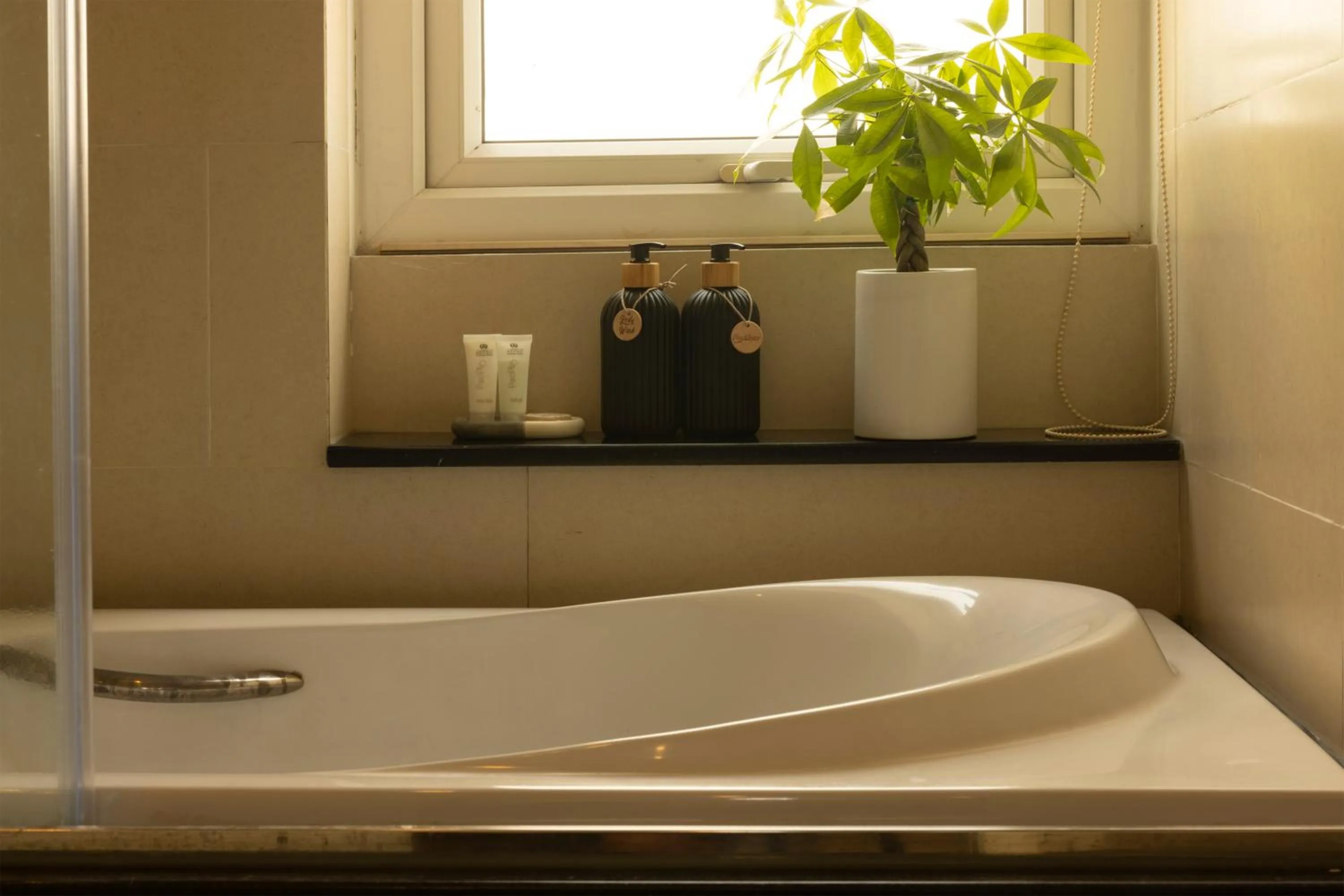 Bath in Anpha Boutique Hotel