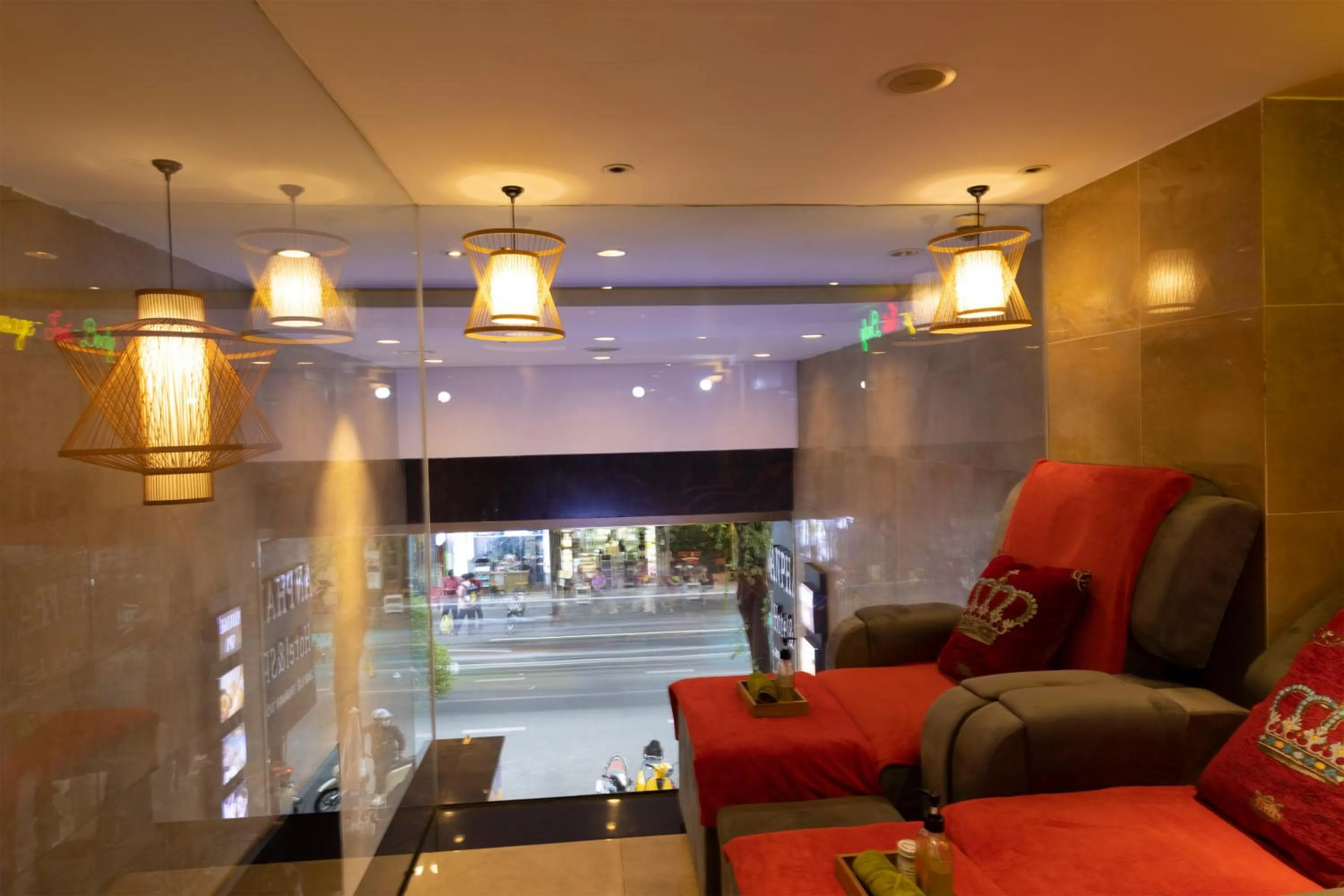 Massage in Anpha Boutique Hotel