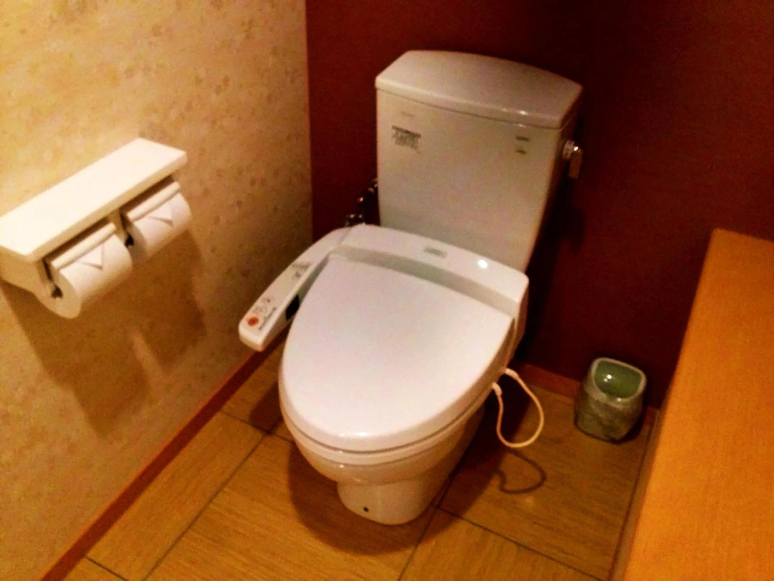 Toilet in Hotel & Spa Lotus (Adult Only)