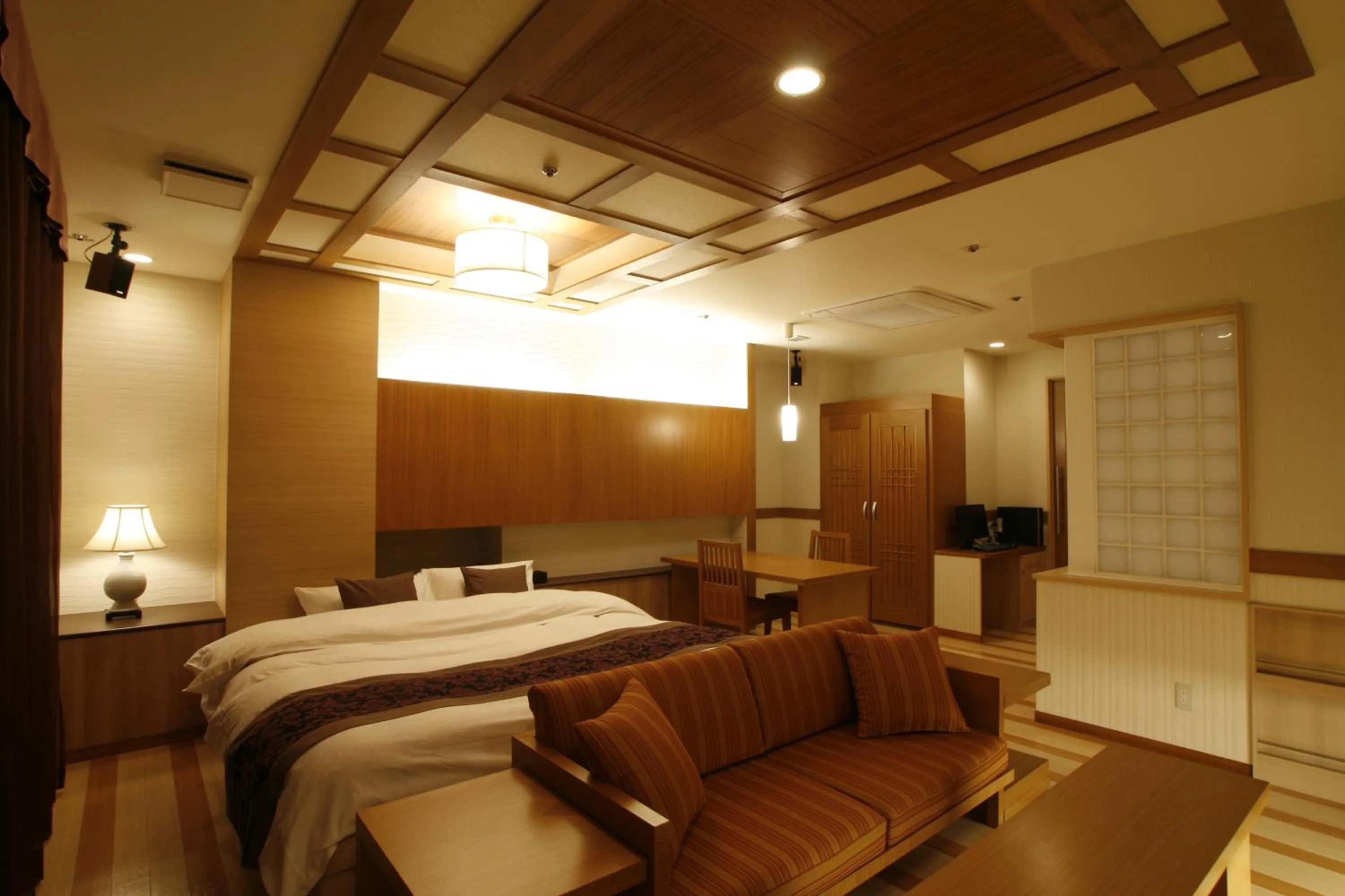 Bedroom, Bed in Hotel & Spa Lotus (Adult Only)