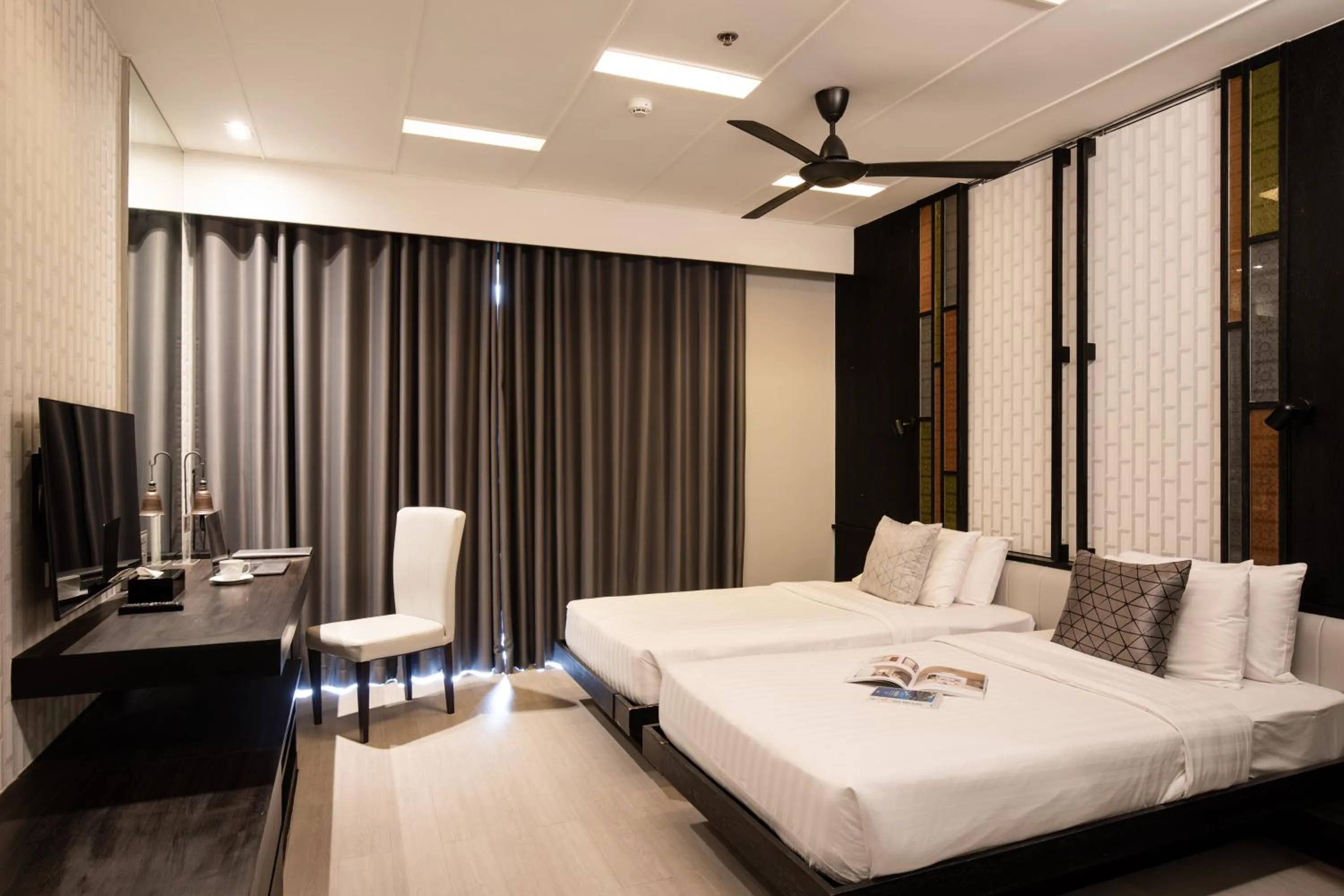 Photo of the whole room, Bed in De Chai Oriental Nimman - SHA Plus