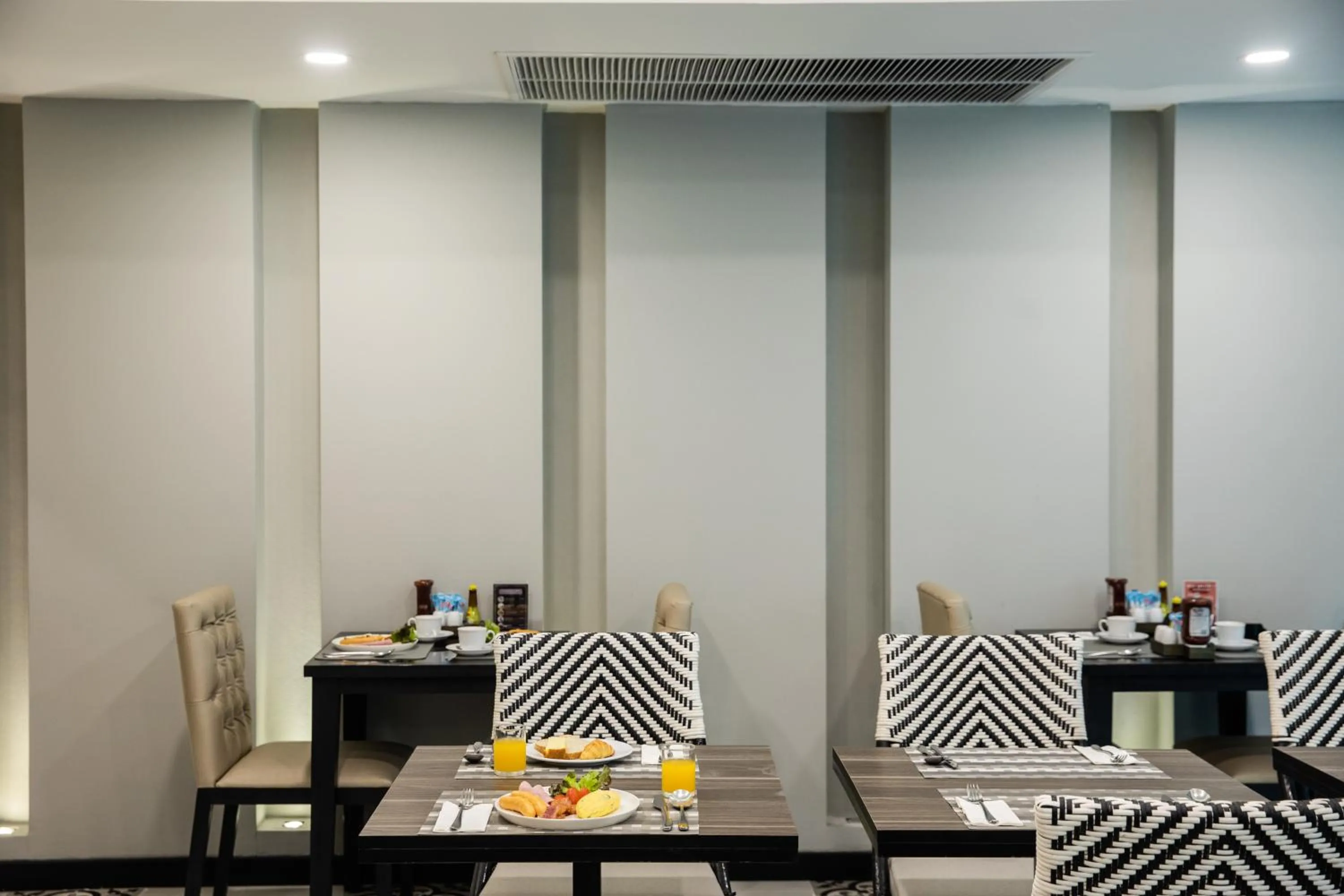 Restaurant/places to eat in De Chai Oriental Nimman - SHA Plus