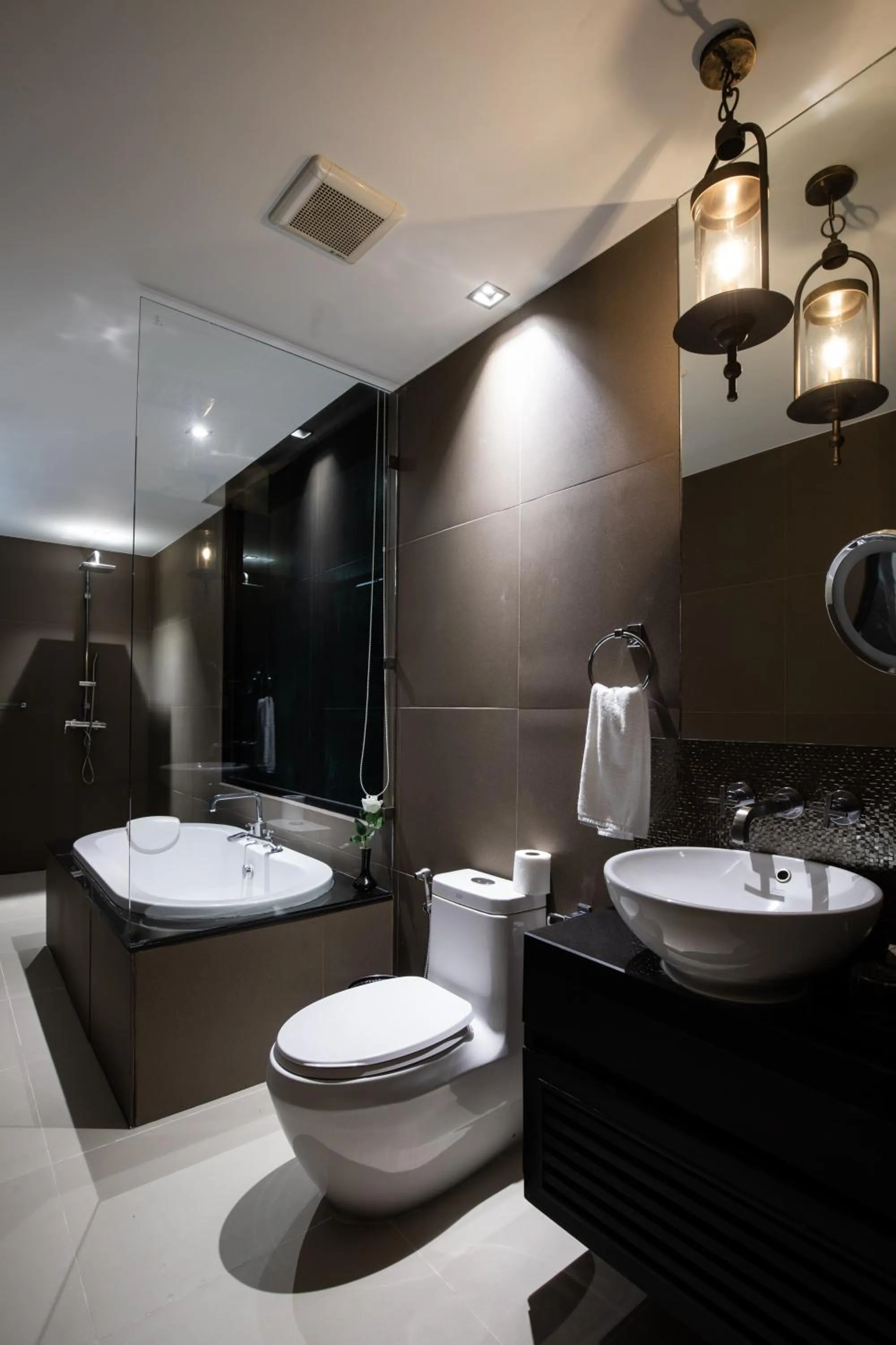 Bathroom in De Chai Oriental Nimman - SHA Plus