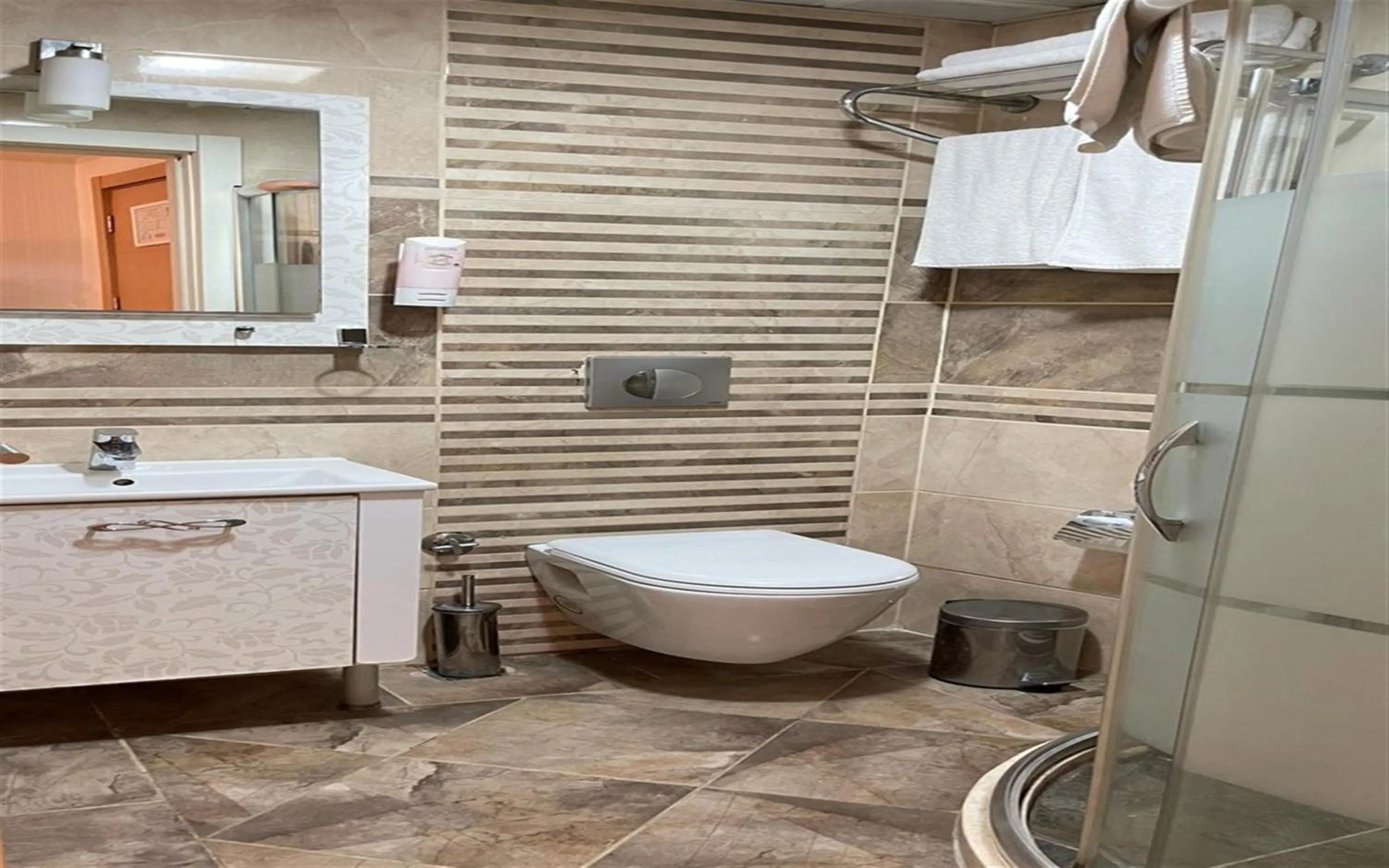 Shower in Montagna Hera Hotel Taksim