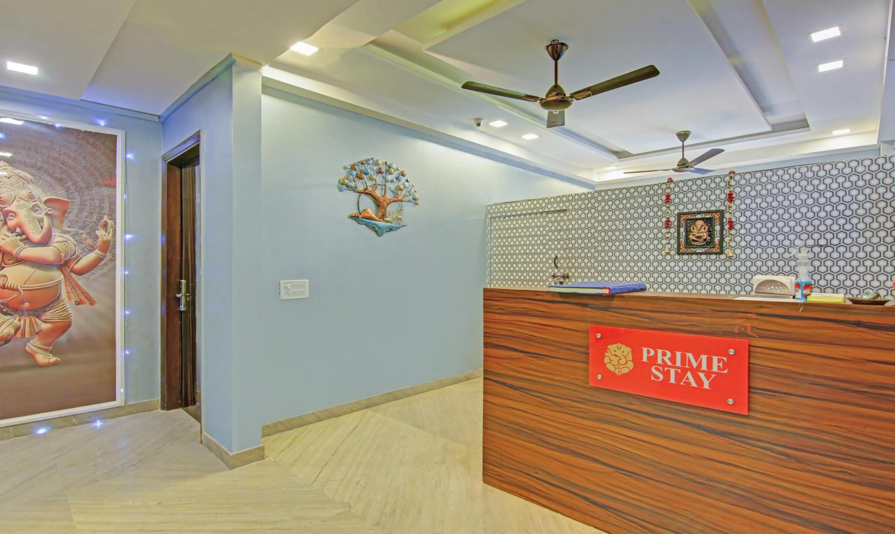 Lobby or reception in Itsy Hotels Prime Stay