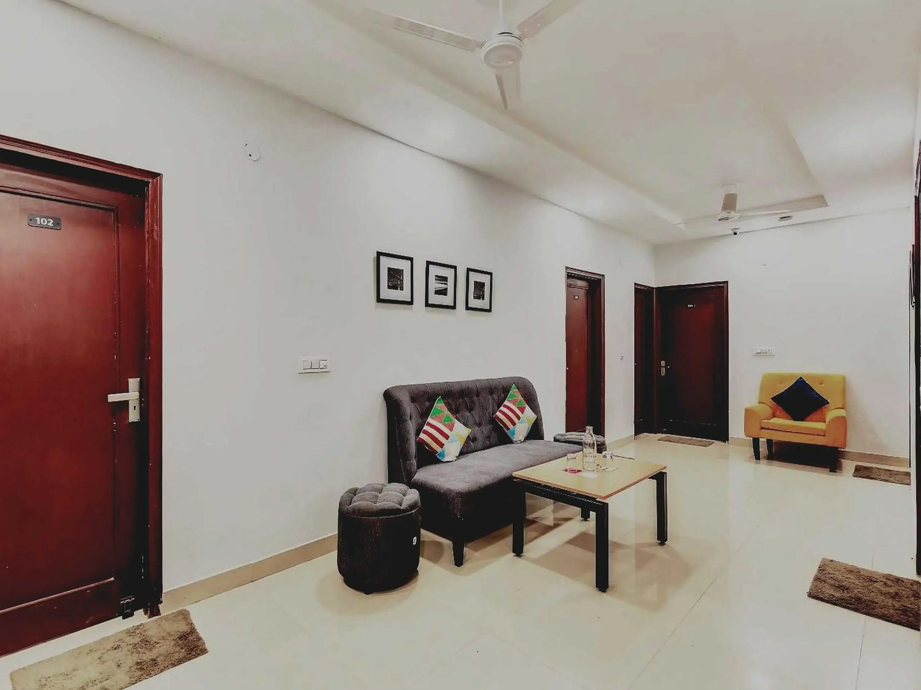 Classic Triple Room - single occupancy in Hotel O Comfortable stay Classic Triple Room - single occupancy in Hotel O Comfortable stay