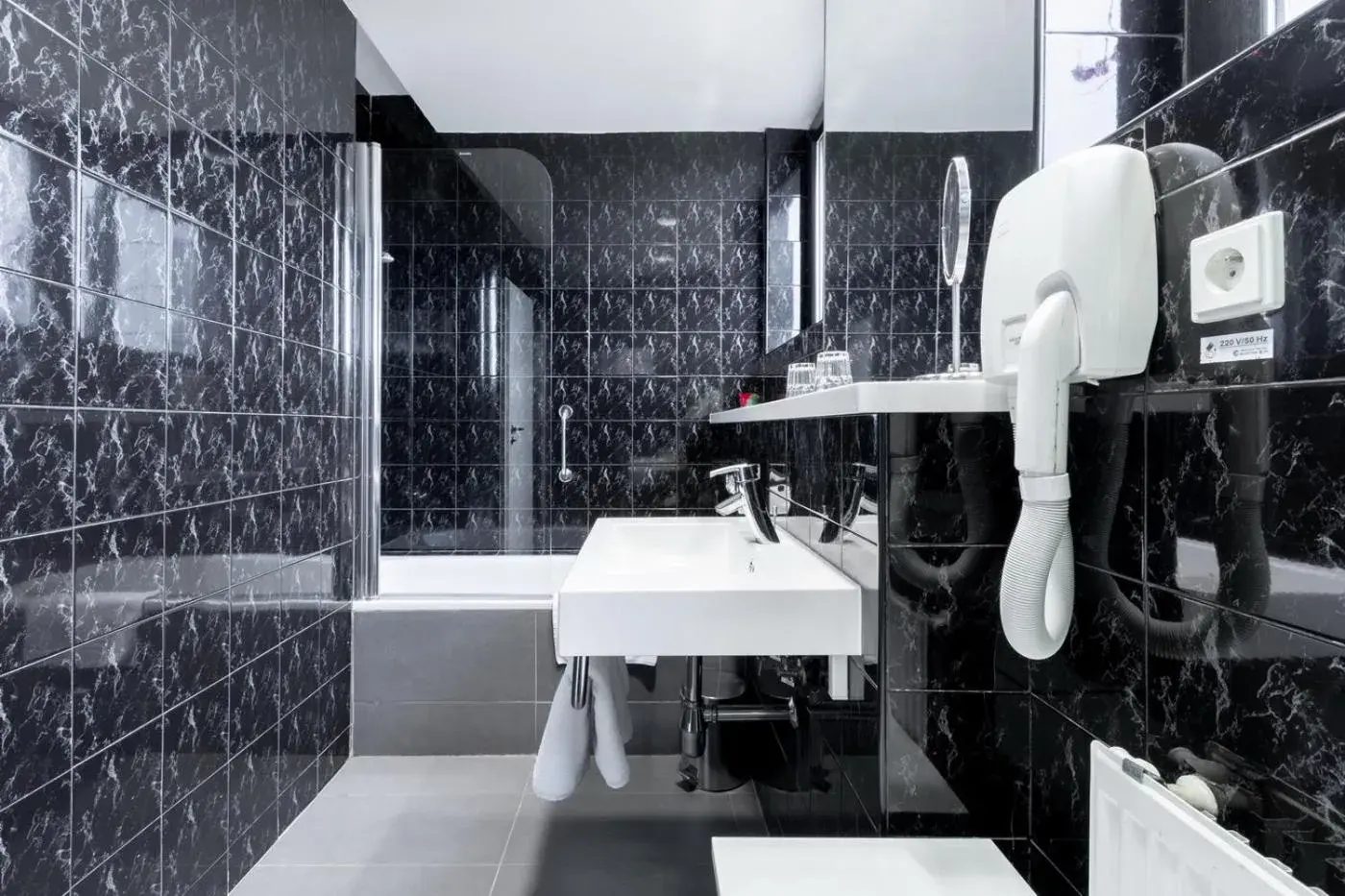 Deluxe King Room in Expo Hotel Deluxe King Room in Expo Hotel