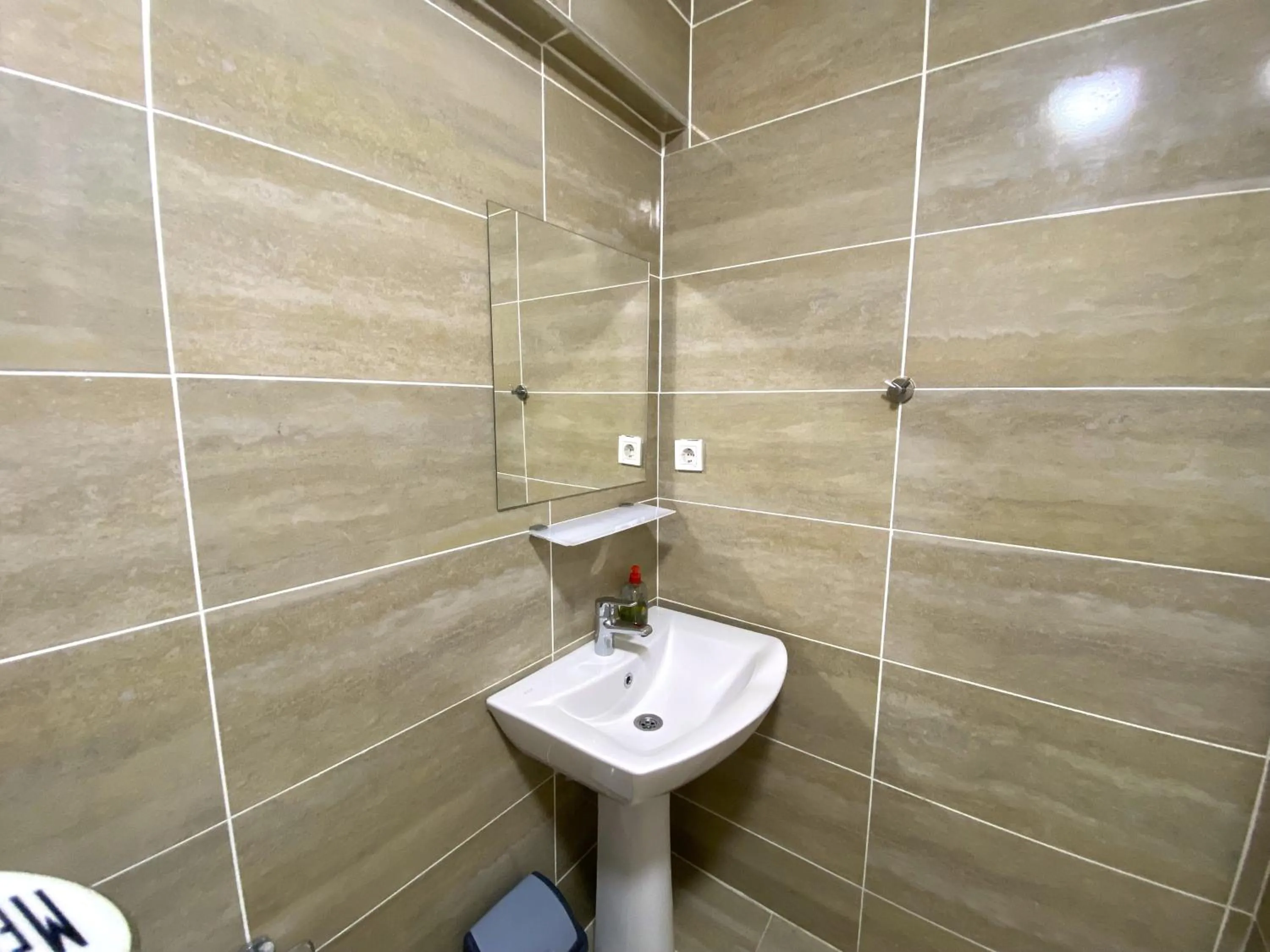 Shower in Meydan Pansiyon Uskudar