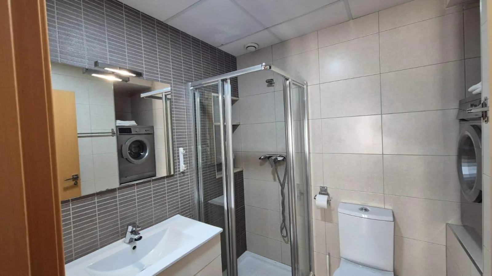 Bathroom in Luxury Apartments Puerto Valencia