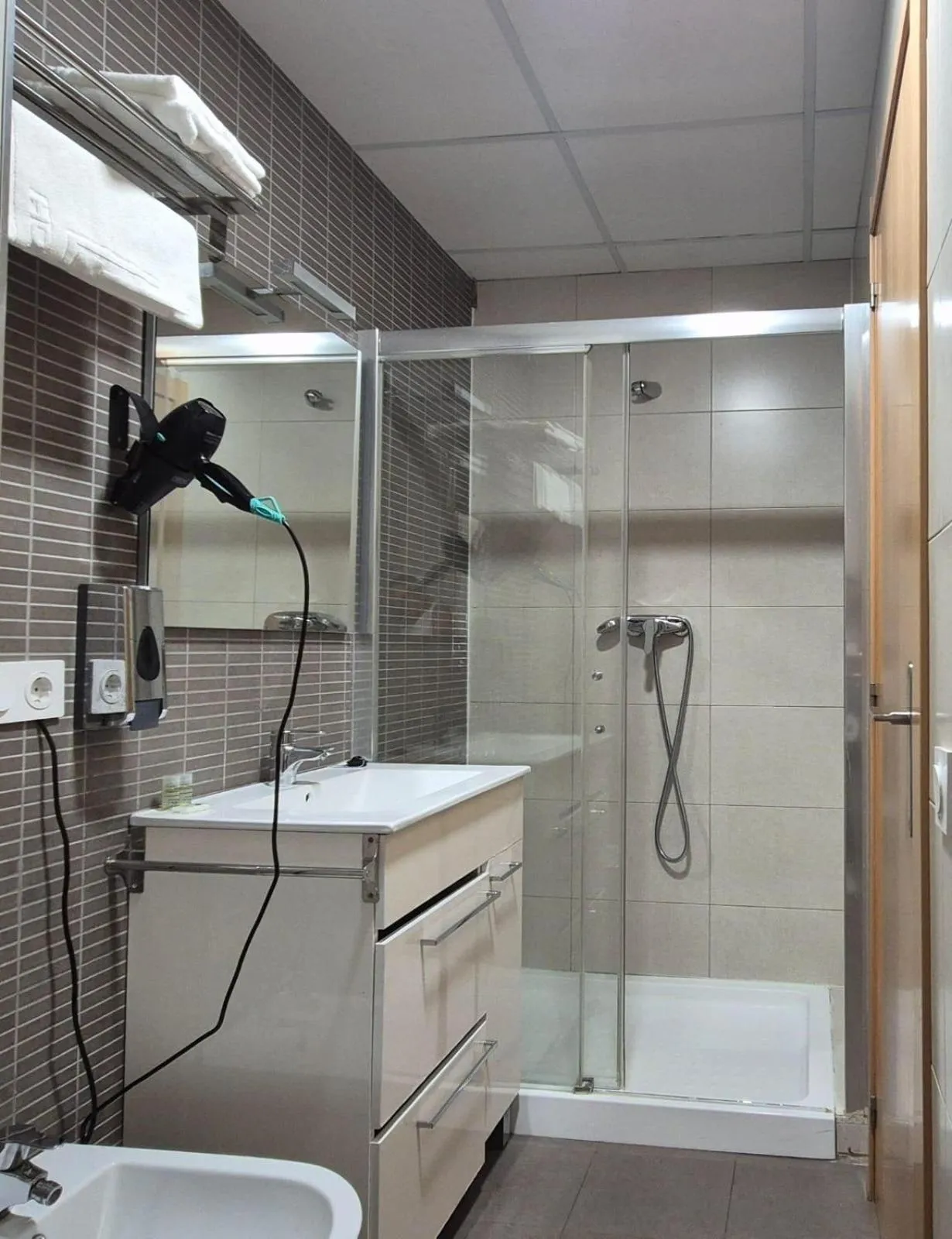 Bathroom in Luxury Apartments Puerto Valencia
