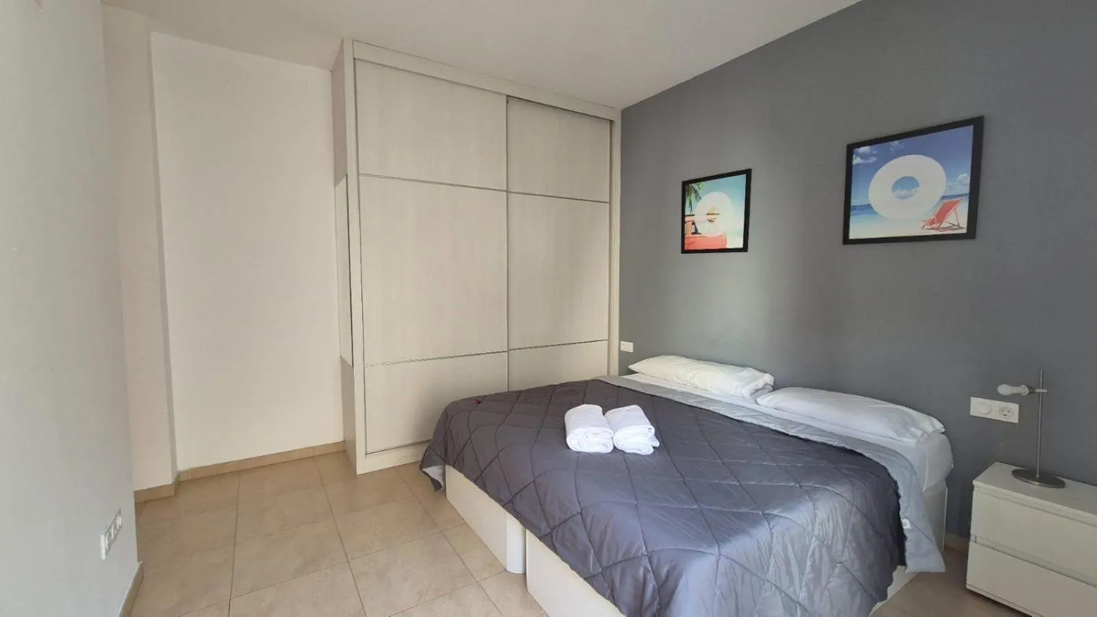 Bed in Luxury Apartments Puerto Valencia