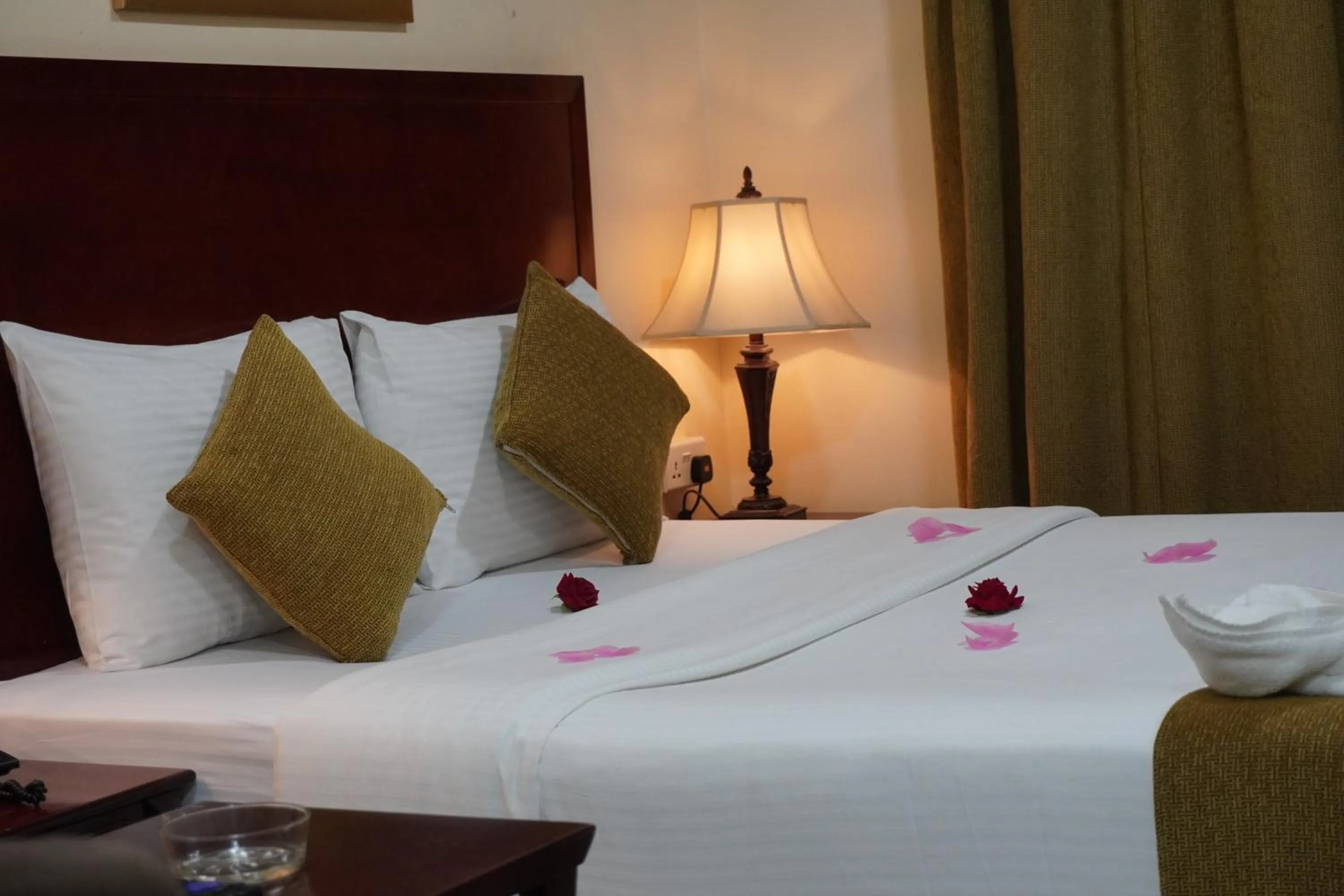 Bedroom, Bed in Onyx Hotel Apartments - MAHA HOSPITALITY GROUP