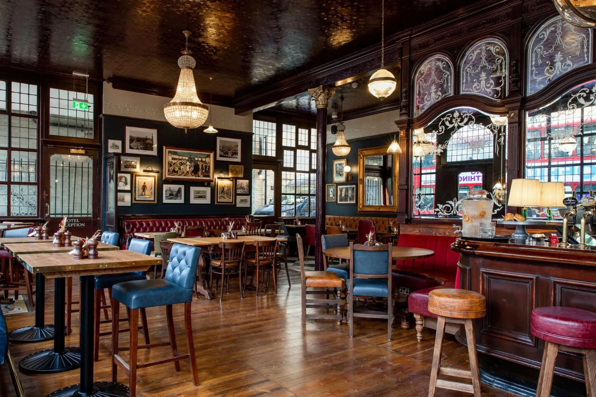 Restaurant/places to eat in Spread Eagle