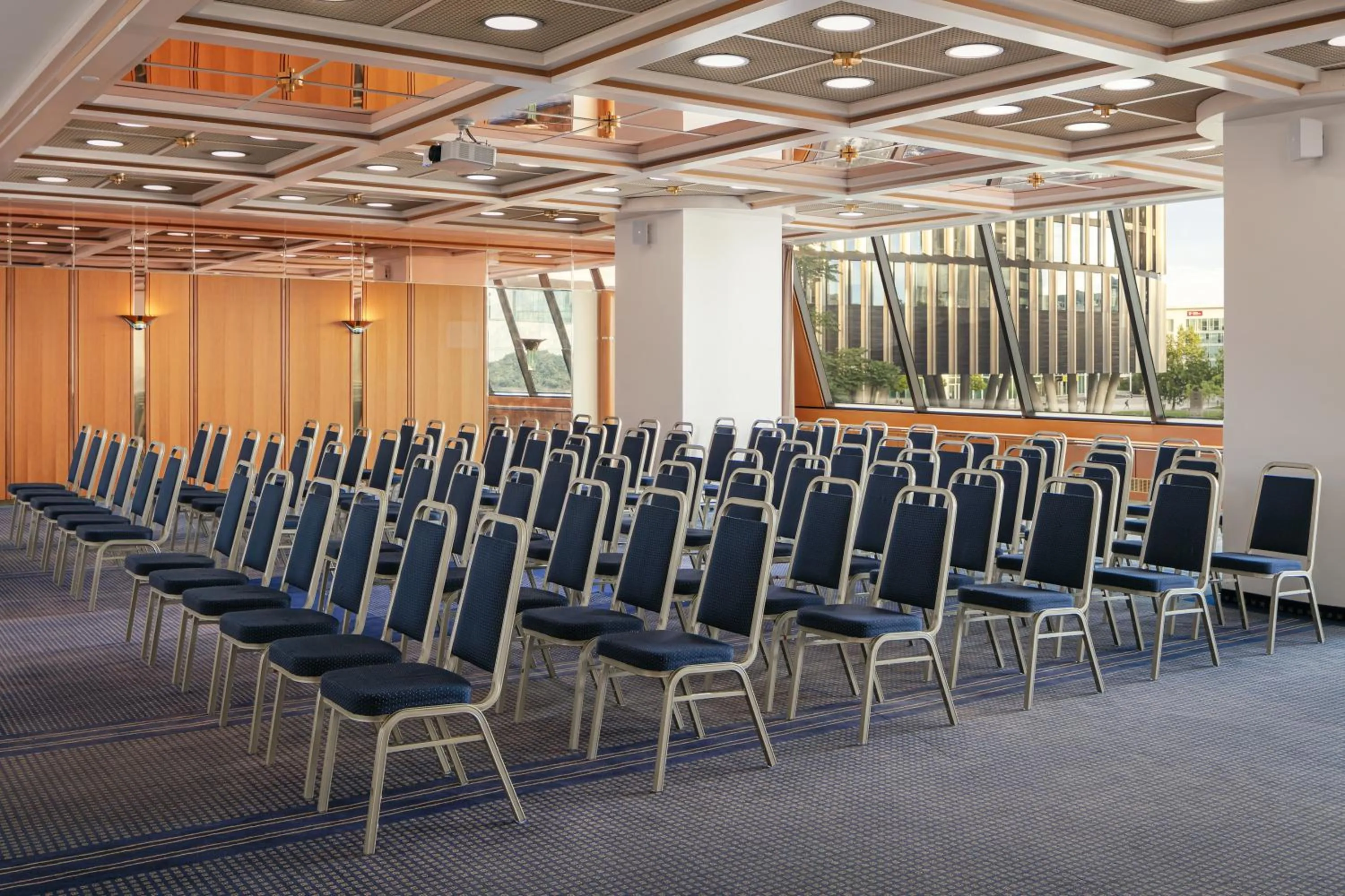 Business facilities in Panorama by Verdi Hotels