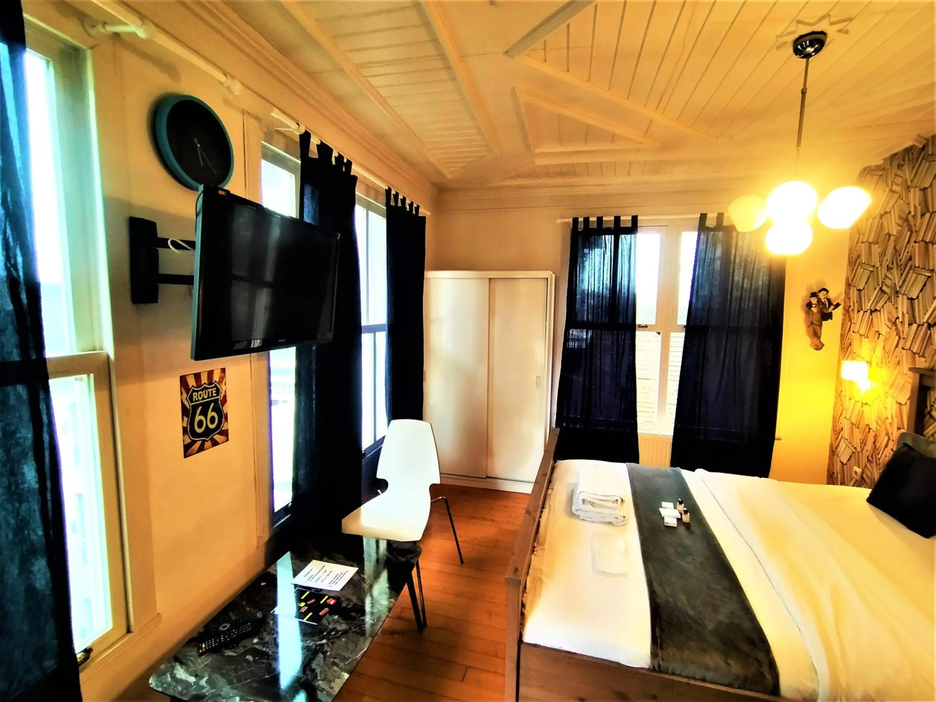 Photo of the whole room in Dreamers V&V Hotel Cihangir