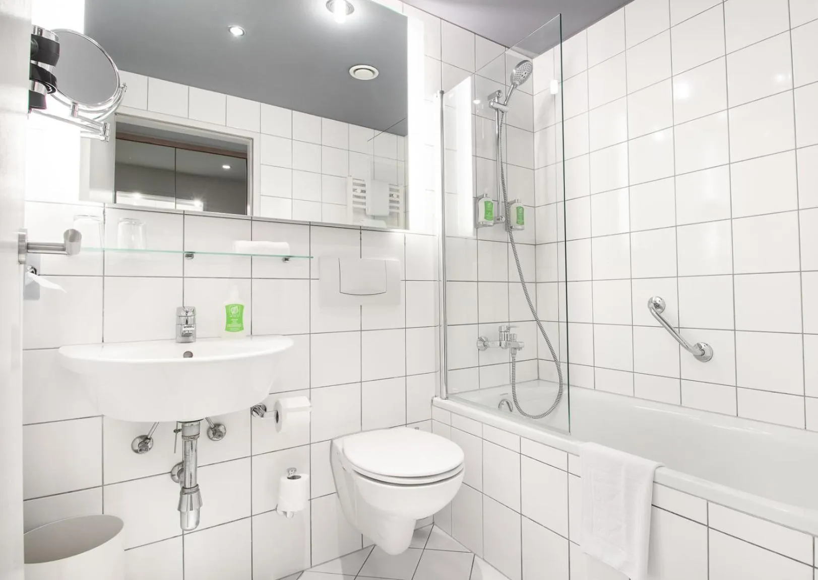 Toilet in K+K Hotel Fenix