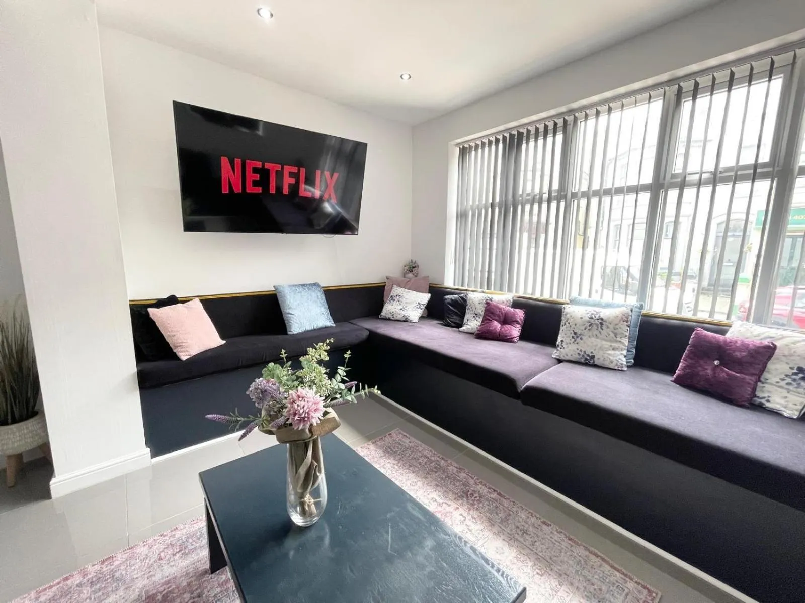 Living room in Wellington Suites by Sasco Apartments