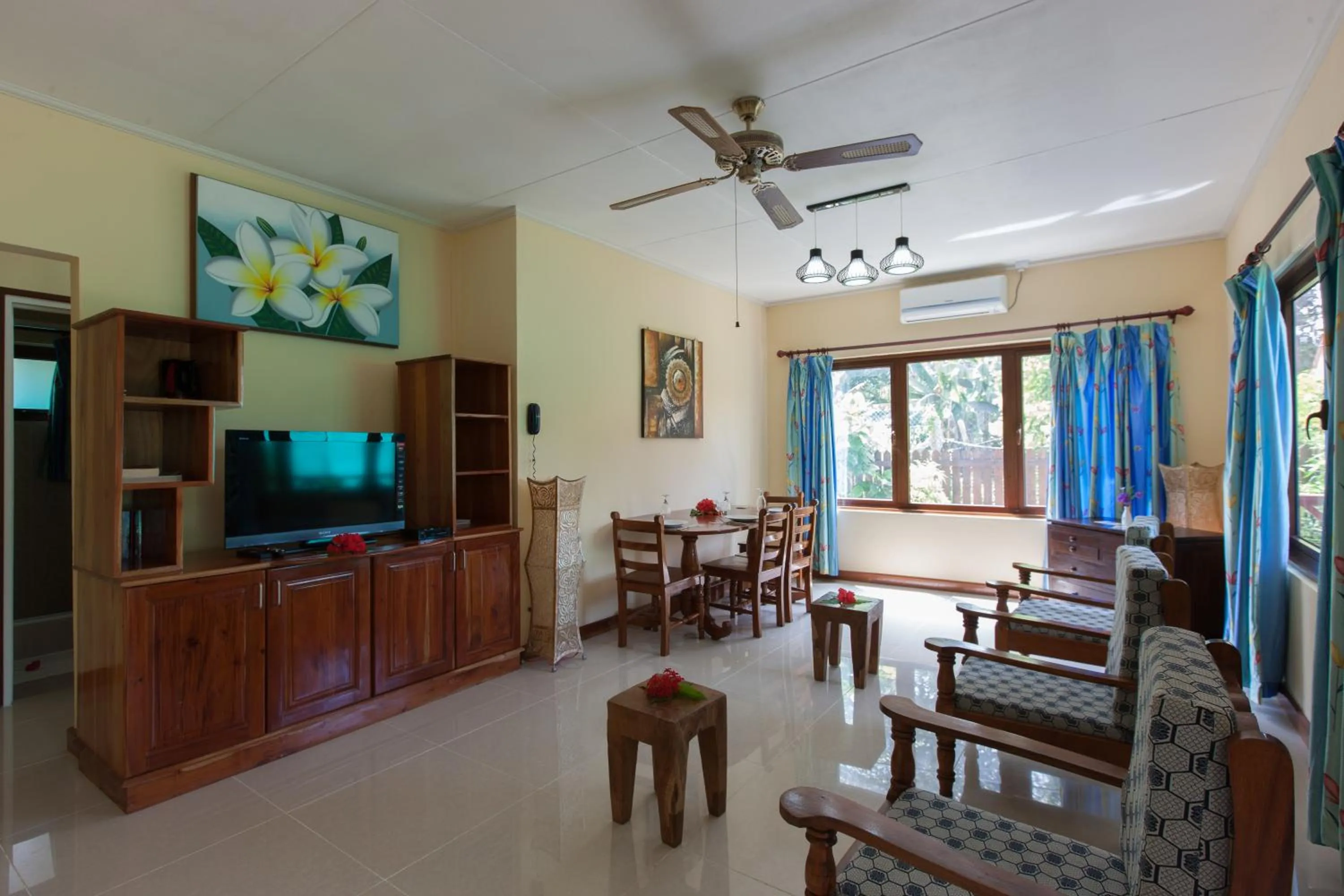 Living room in Le Relax Self Catering Apartment