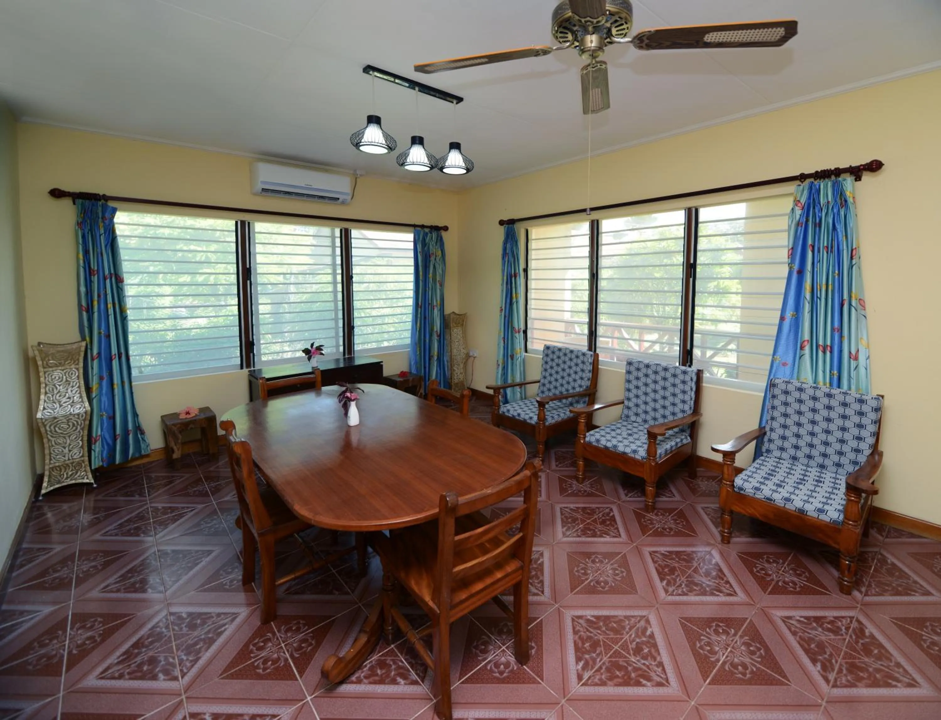 Living room in Le Relax Self Catering Apartment