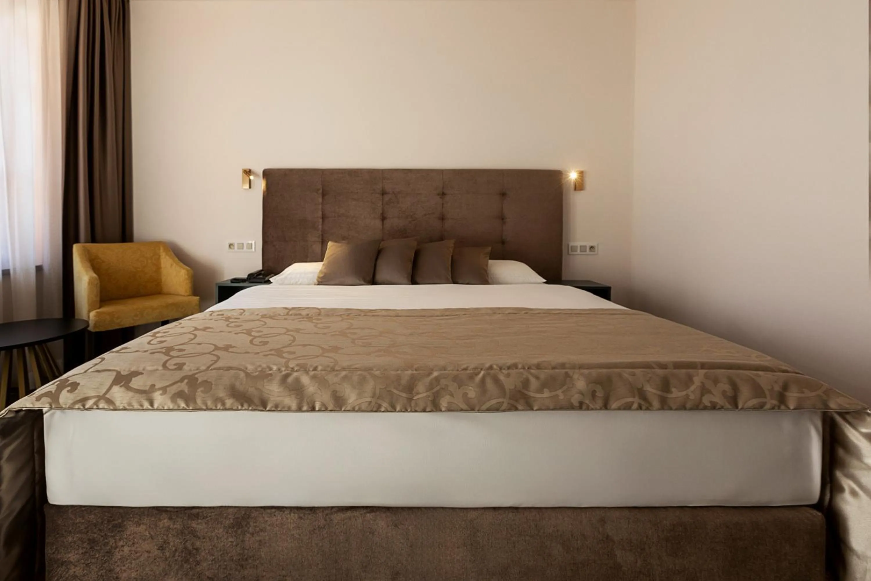 Bed in Hotel Hoffmeister