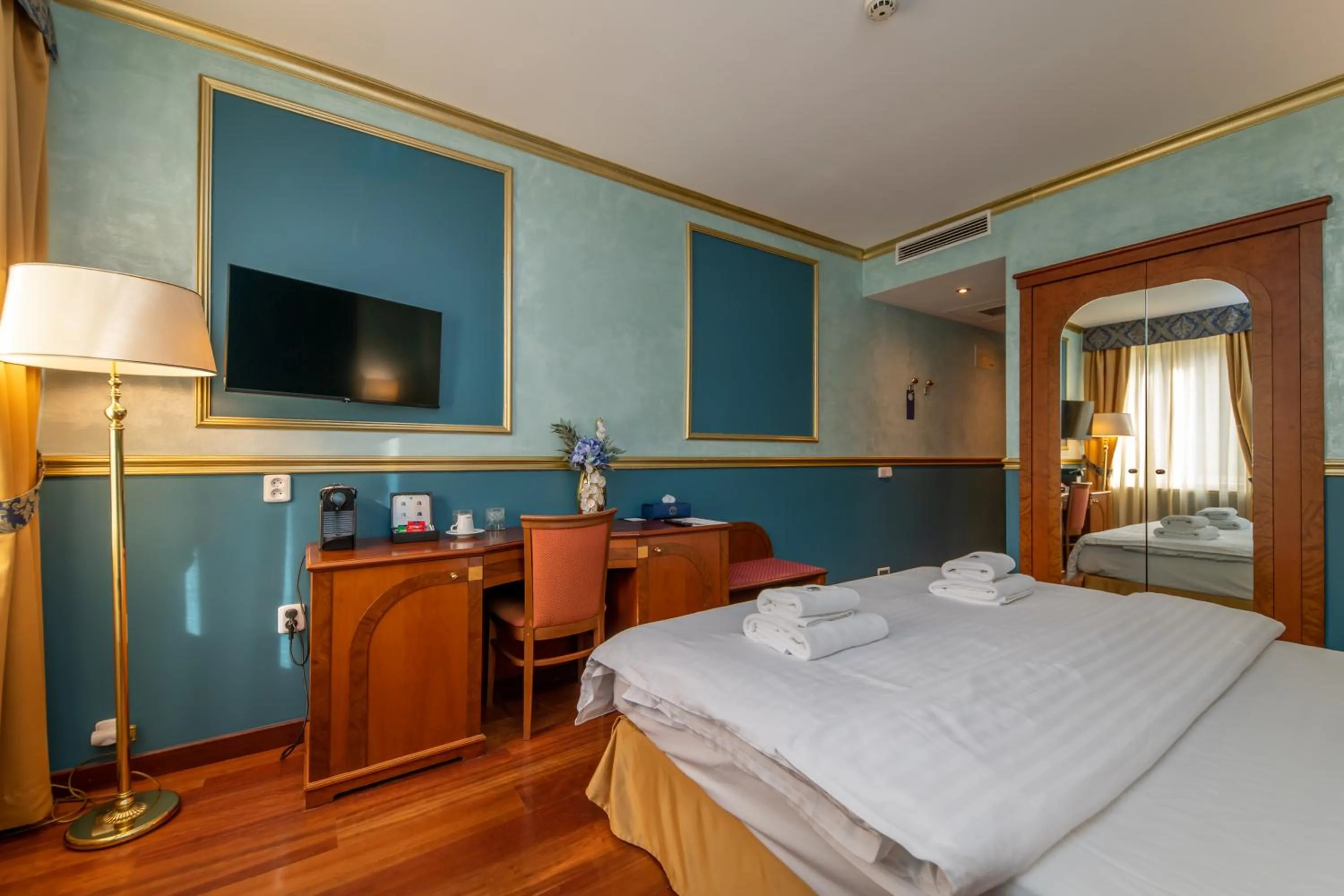 Bed in Hotel Kinsky Fountain