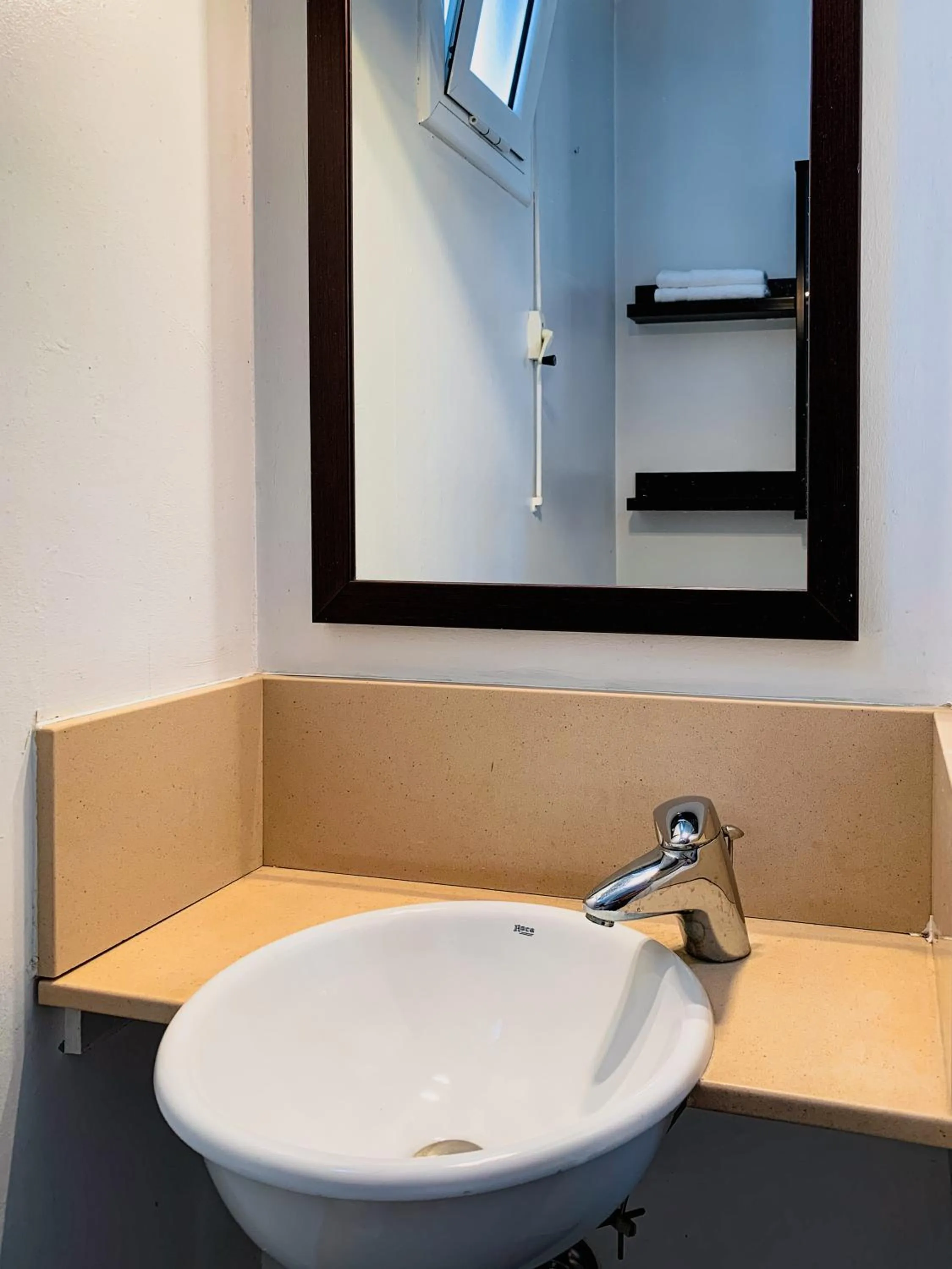 Bathroom in Incredible 2BR Penthouse with Urban Rooftop Garden