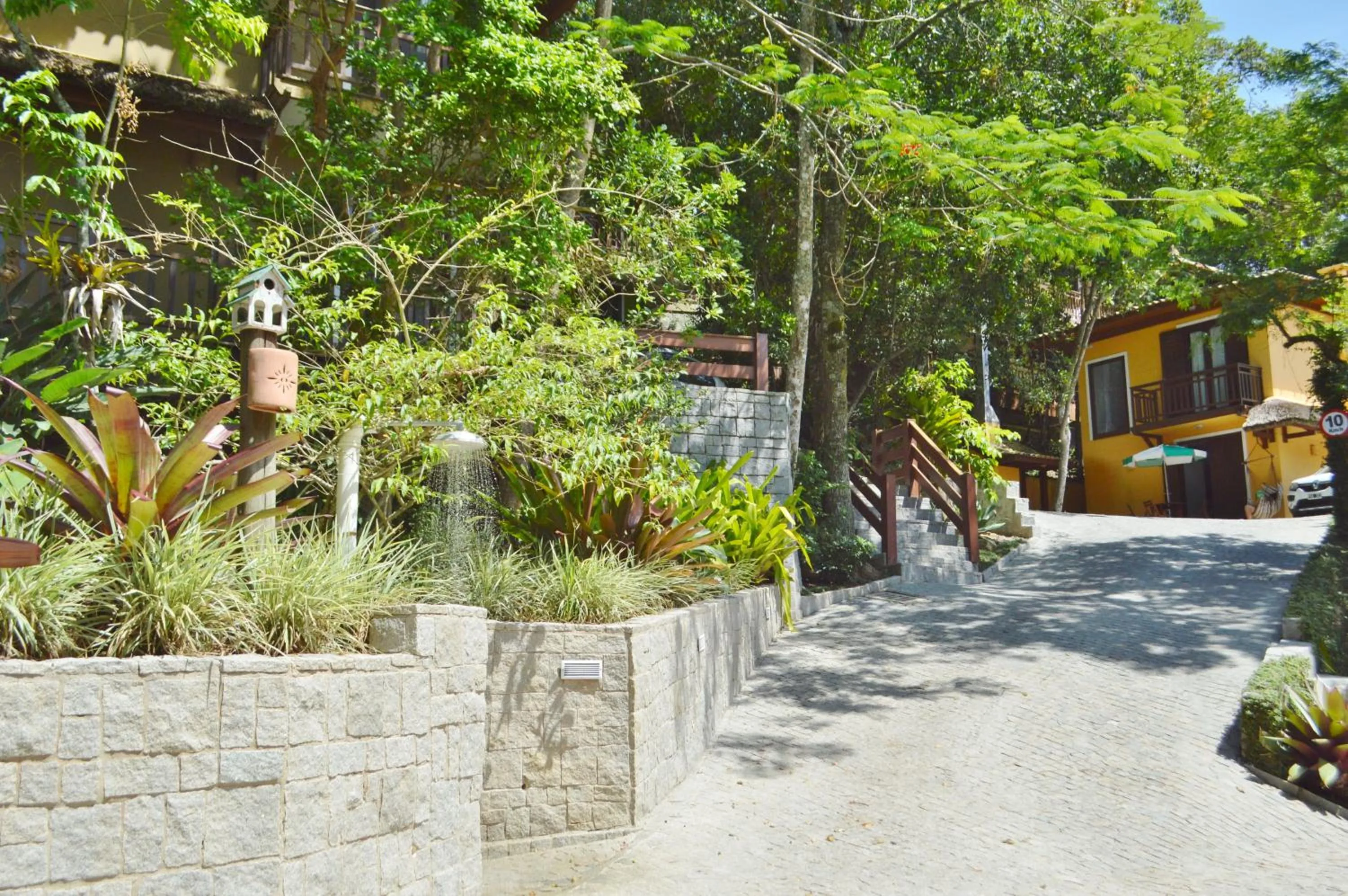 Garden in Dubai Bungalows Bombinhas