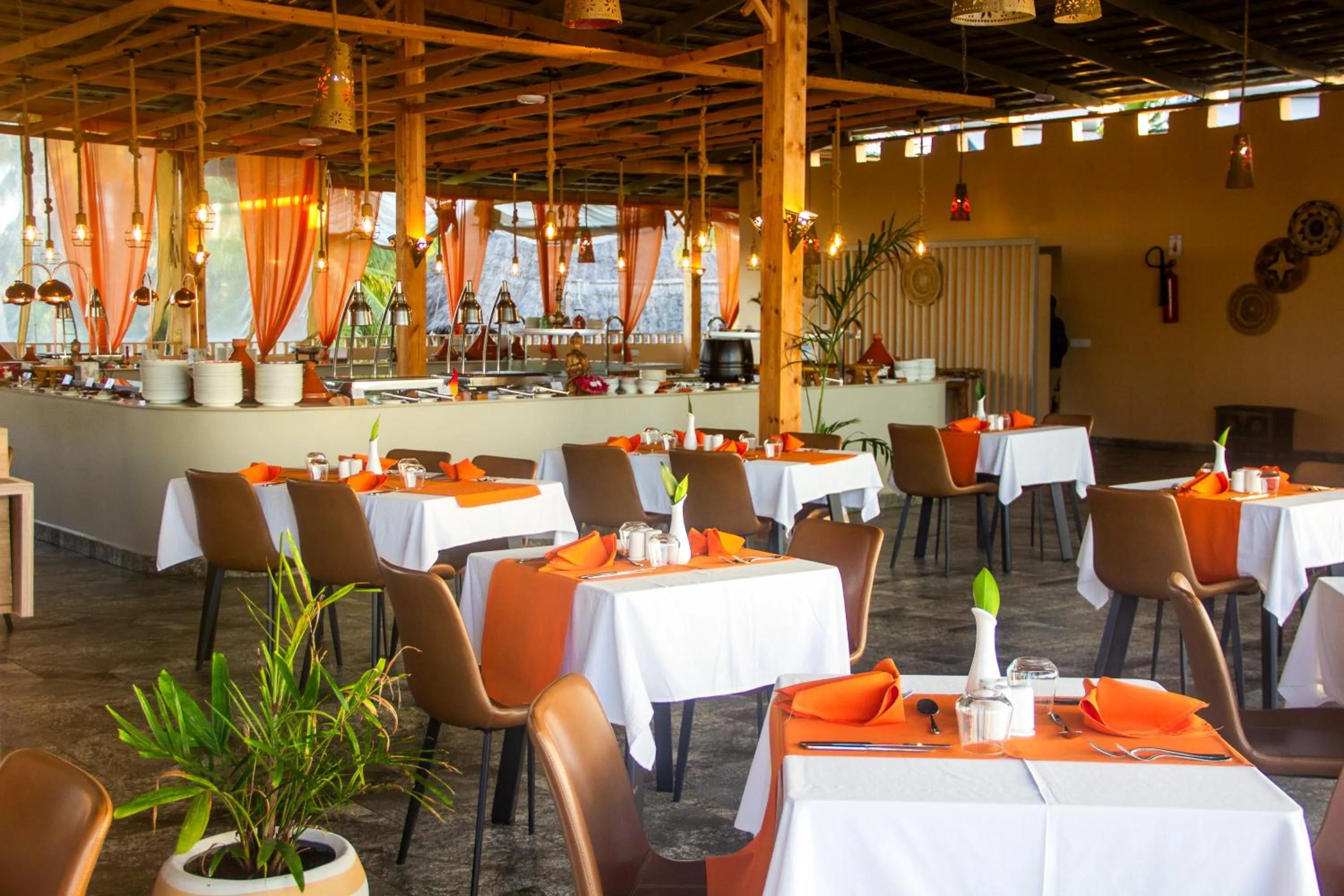 Restaurant/places to eat in Reef & Beach Resort - Spa Jambiani