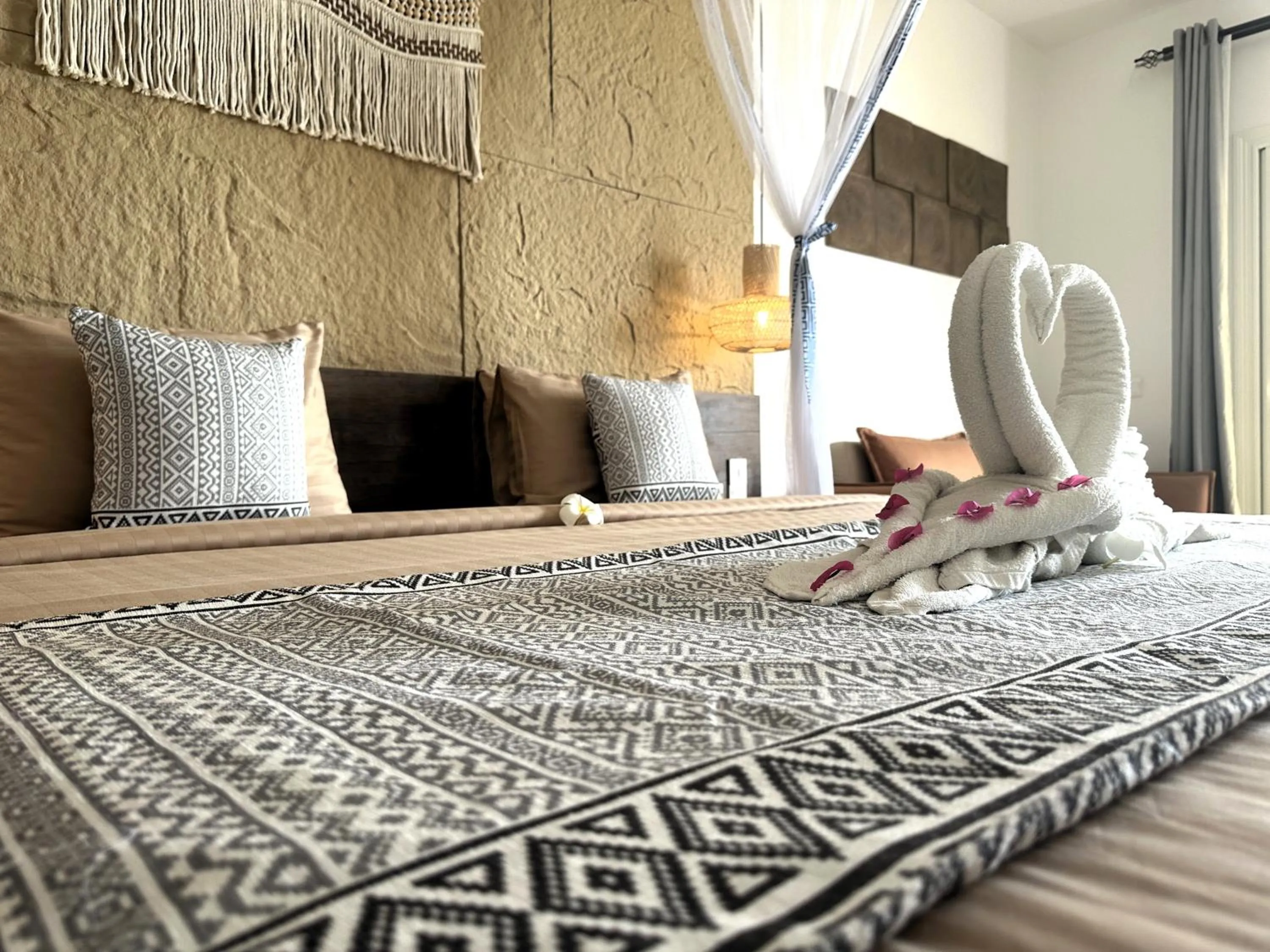 Bed in Reef & Beach Resort - Spa Jambiani