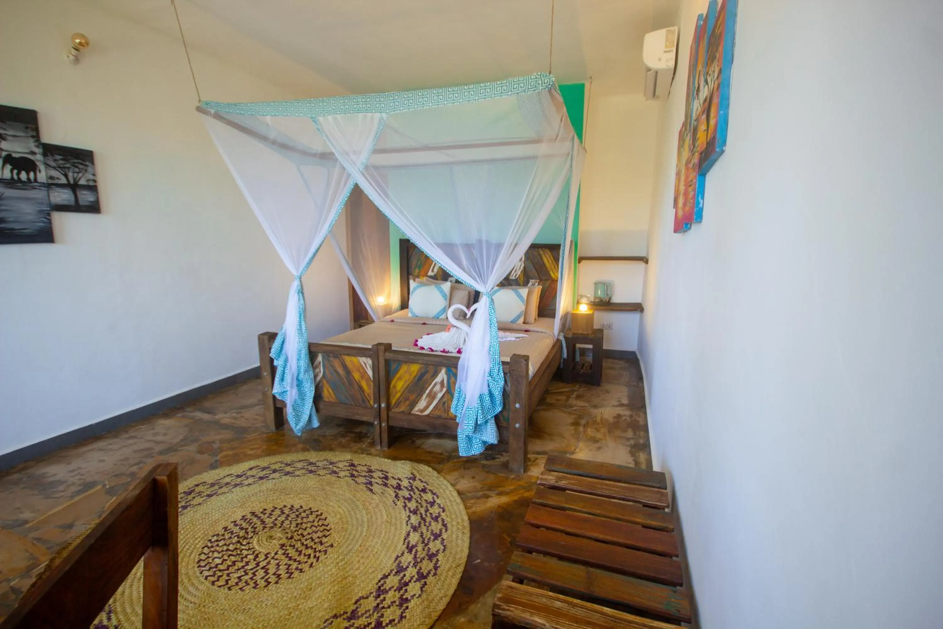 Bed in Reef & Beach Resort - Spa Jambiani