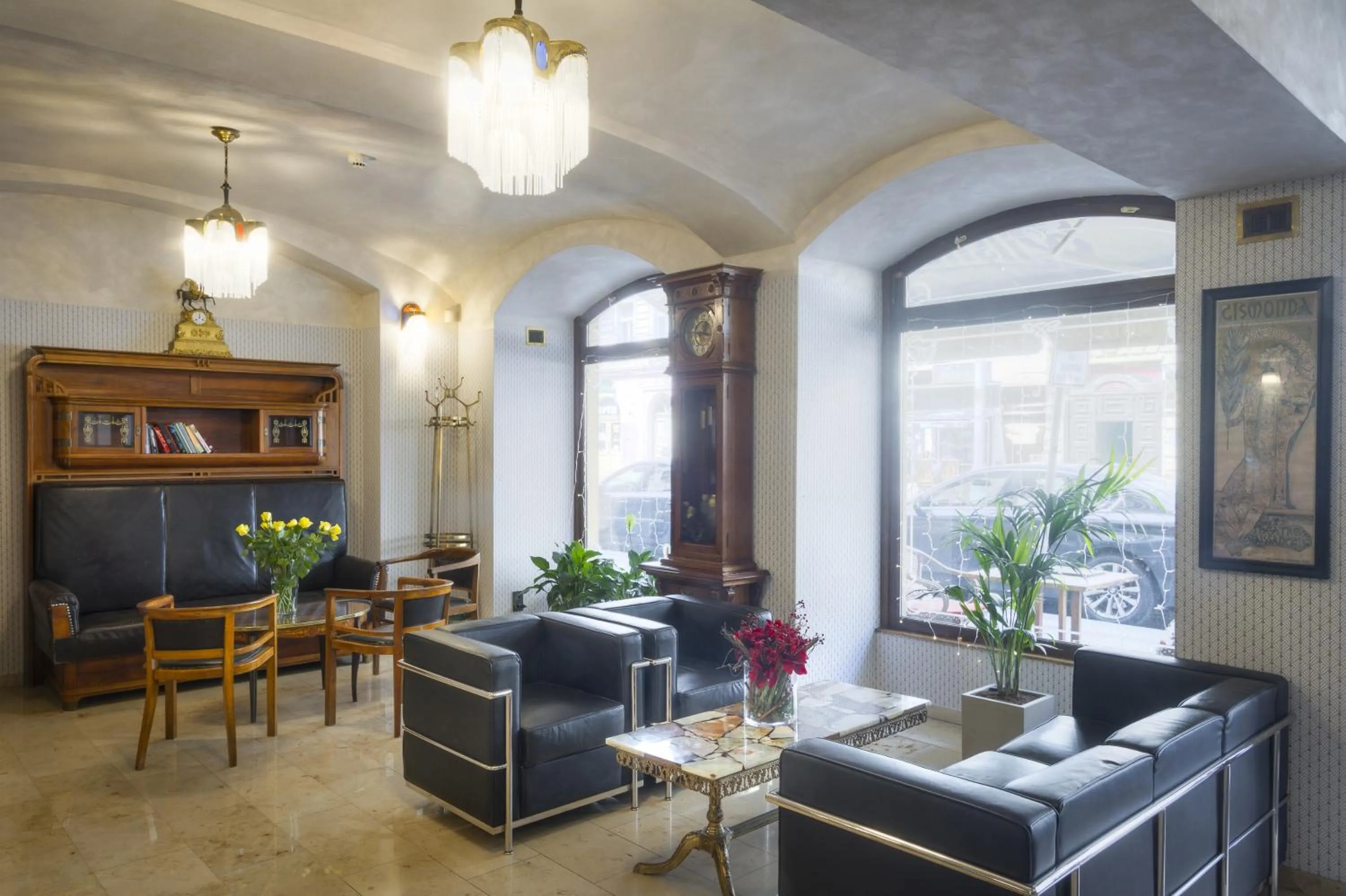 Property building in Hotel Mucha