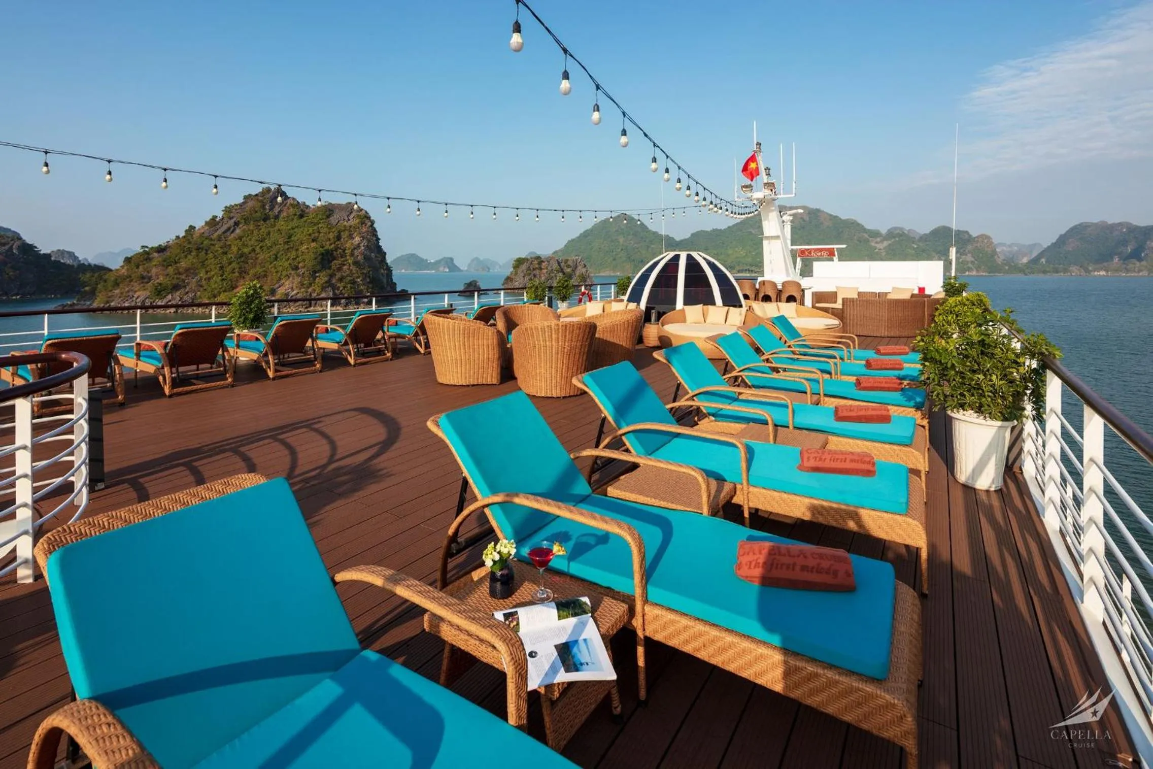 sunbed in Halong Capella Cruise - Member of Lyra cruise collection