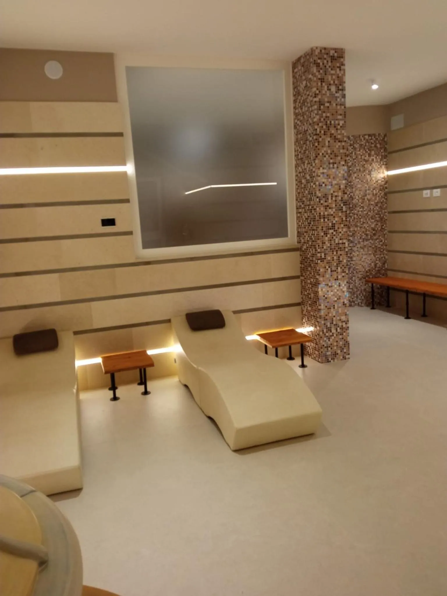 Sauna in B&B "Corte Mopps" Grottaglie città della ceramica - SPA Elysium