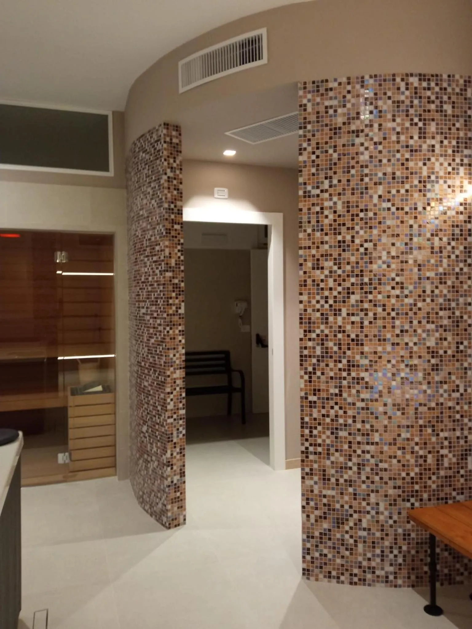 Sauna in B&B "Corte Mopps" Grottaglie città della ceramica - SPA Elysium