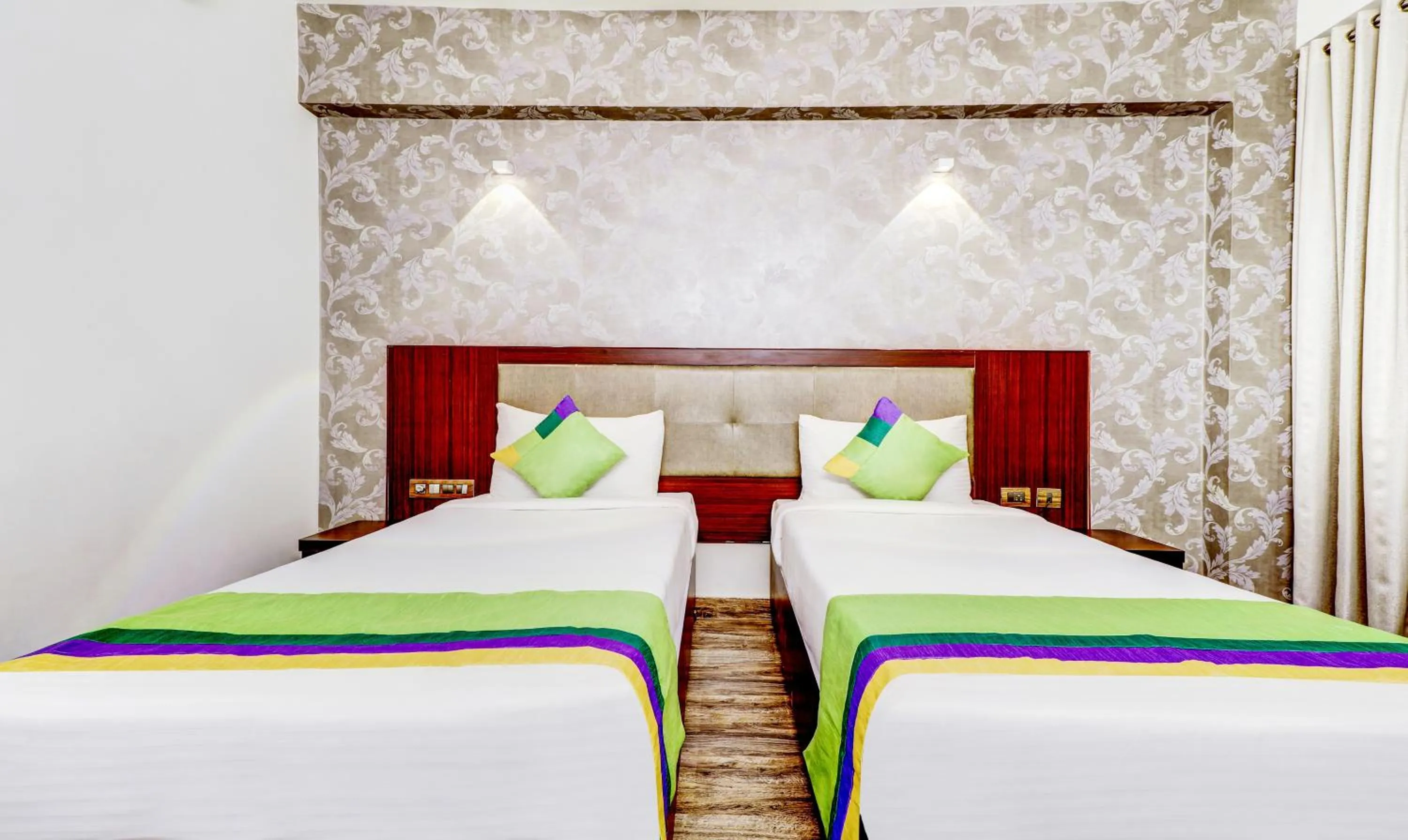 Photo of the whole room in Treebo Paul's Inn